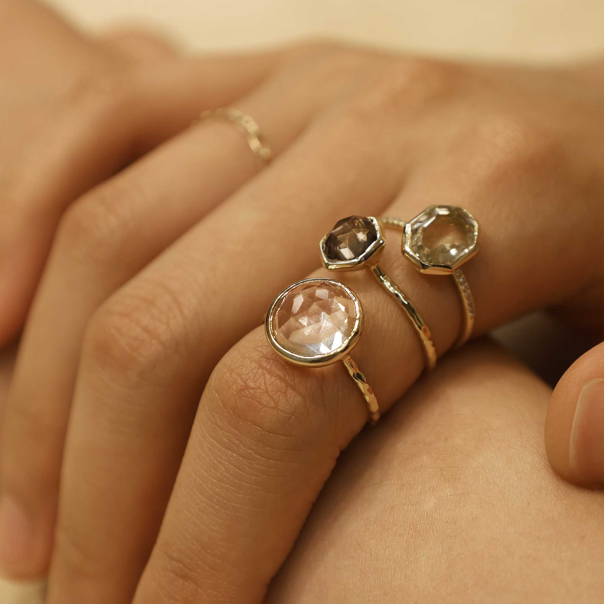 BEATTI Ring 02 _ Gemstone Ring 02 _ Gemstone Ring