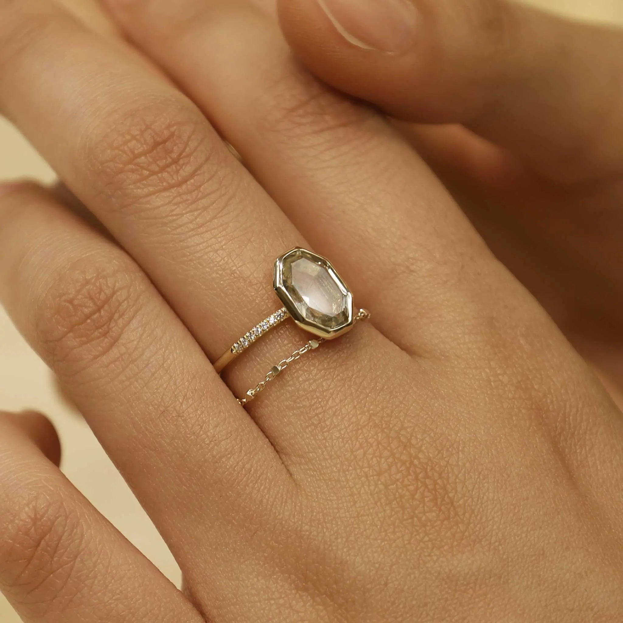 BEATTI Ring Sq • 14K Gold Chain Ring Sq • 14K Gold Chain Ring