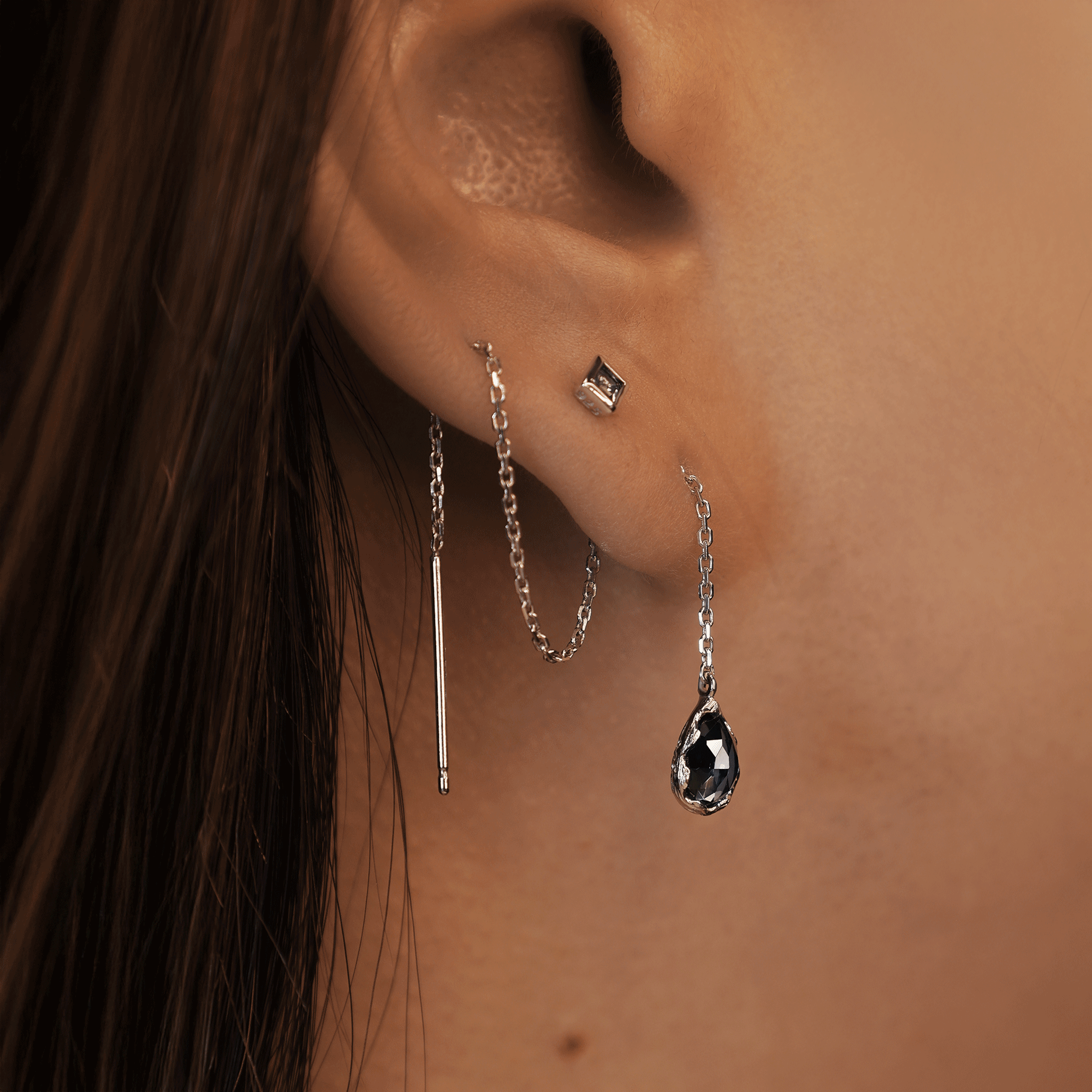 BEATTI Threaders BTE053 • Gemstone Organic Teardrop Threader BTE053 • Gemstone Organic Teardrop Threader