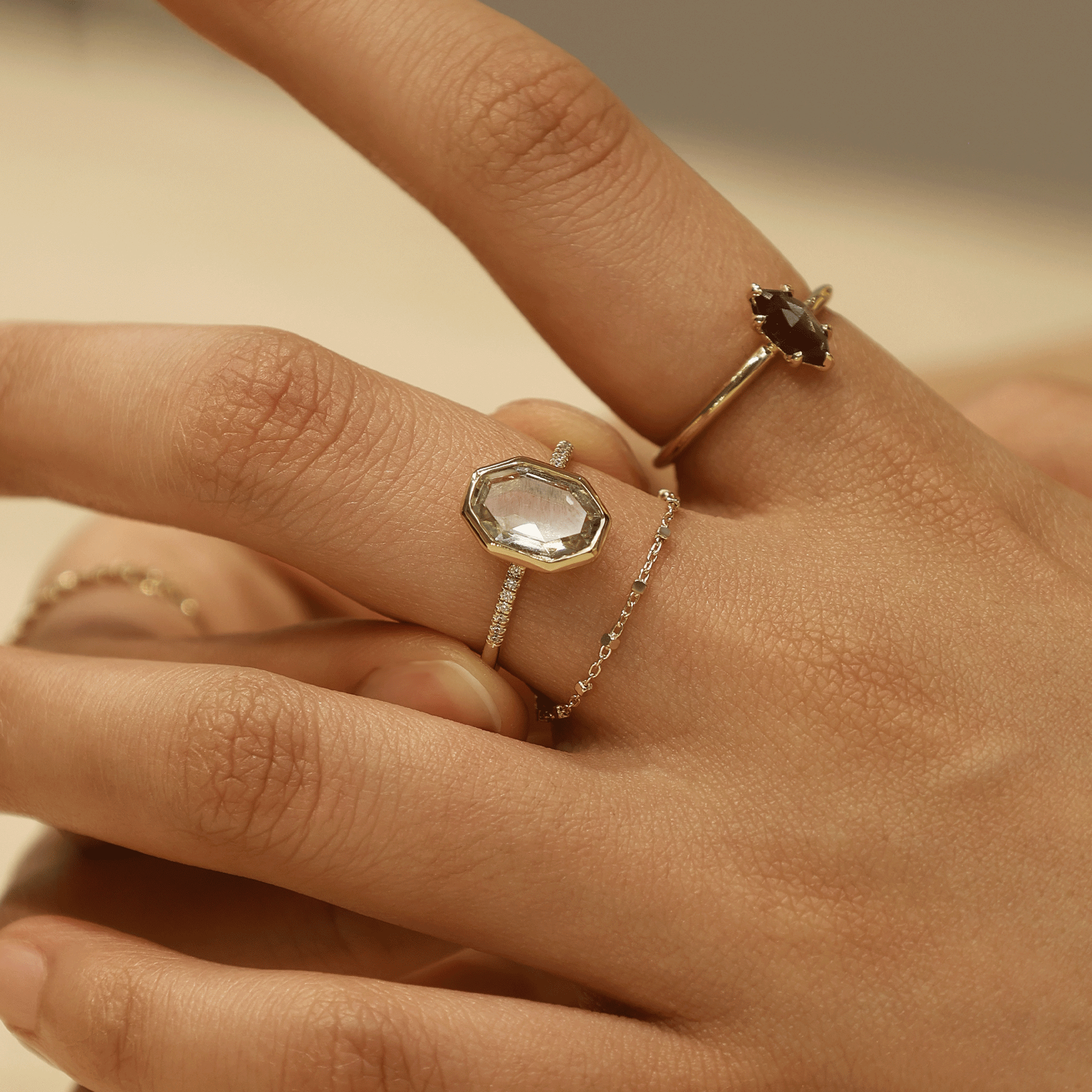 BEATTI Ring 05 _ Gemstone Ring 05 _ Gemstone Ring