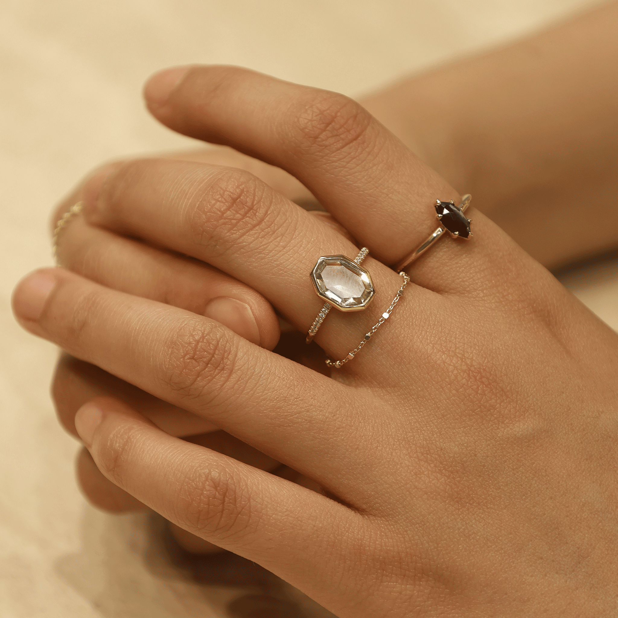 BEATTI Ring 05 _ Gemstone Ring 05 _ Gemstone Ring