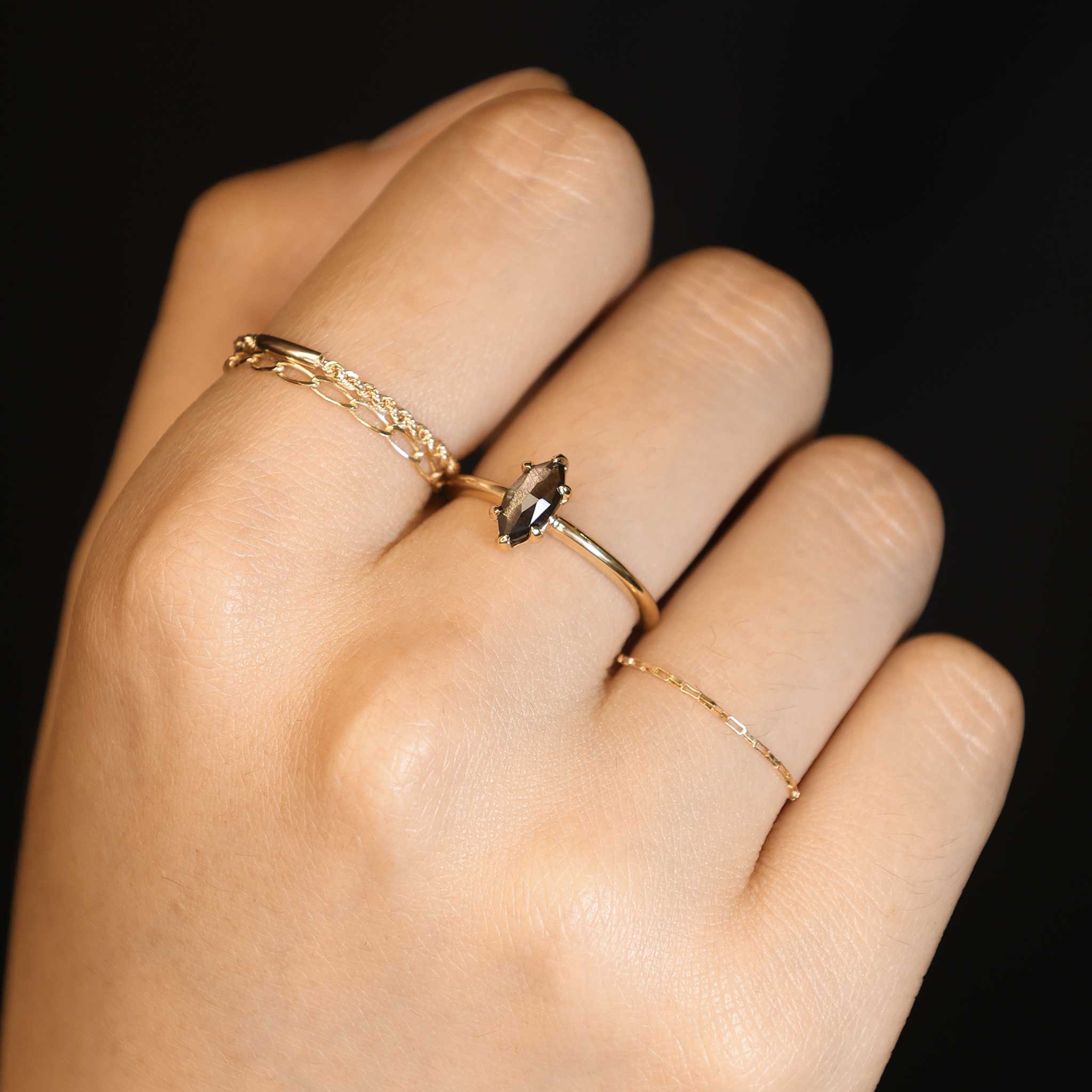BEATTI Ring Venezia • 14K Gold Chain Ring Venezia • 14K Gold Chain Ring
