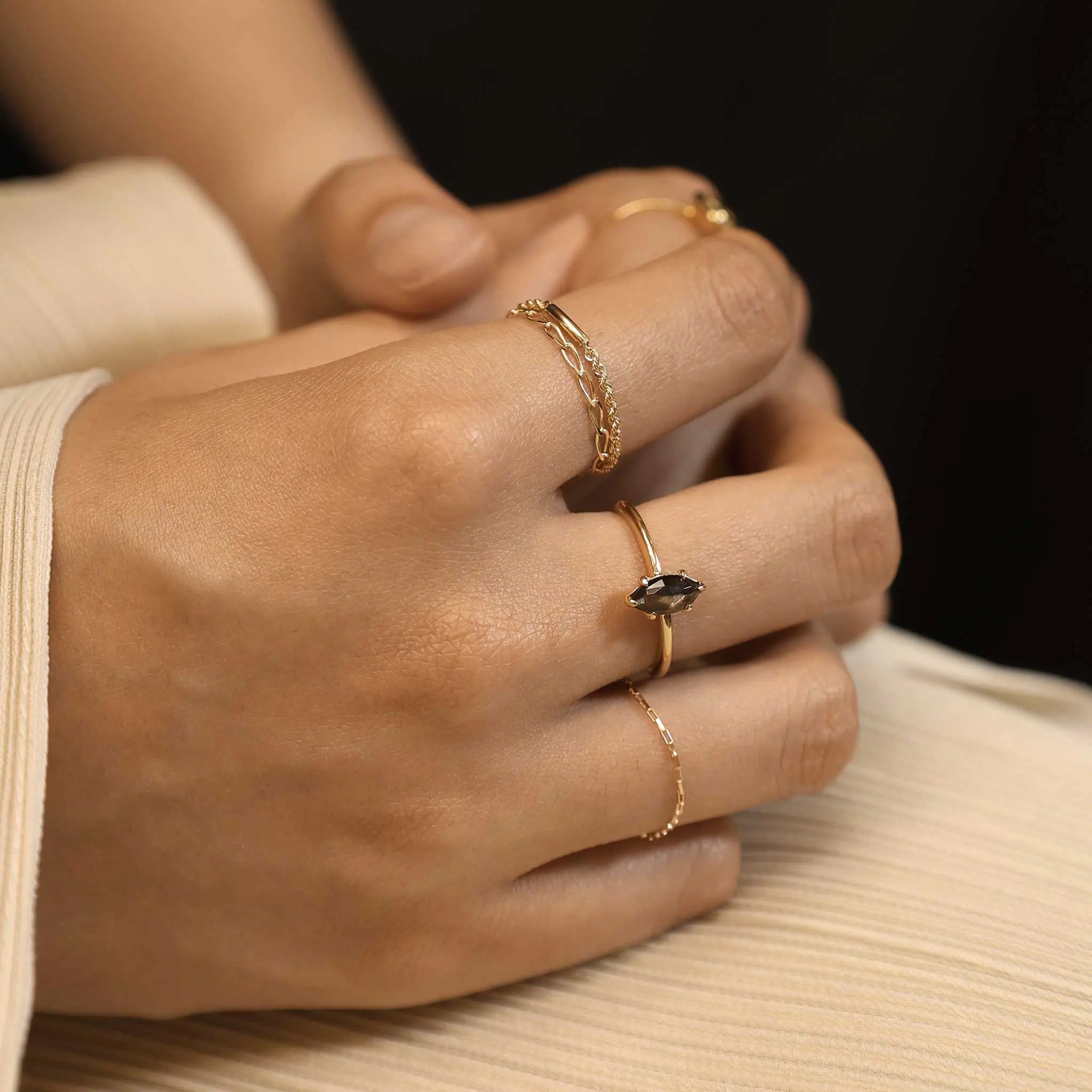 BEATTI Ring Venezia • 14K Gold Chain Ring Venezia • 14K Gold Chain Ring