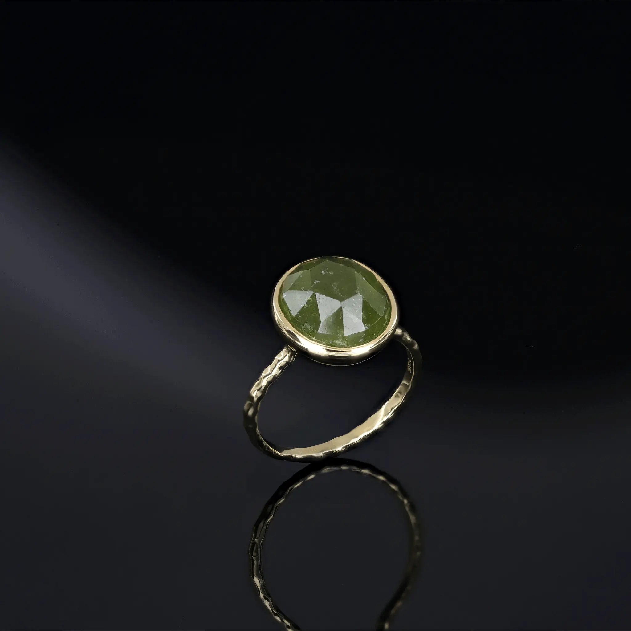BEATTI Ring 02 _ Gemstone Ring 02 _ Gemstone Ring