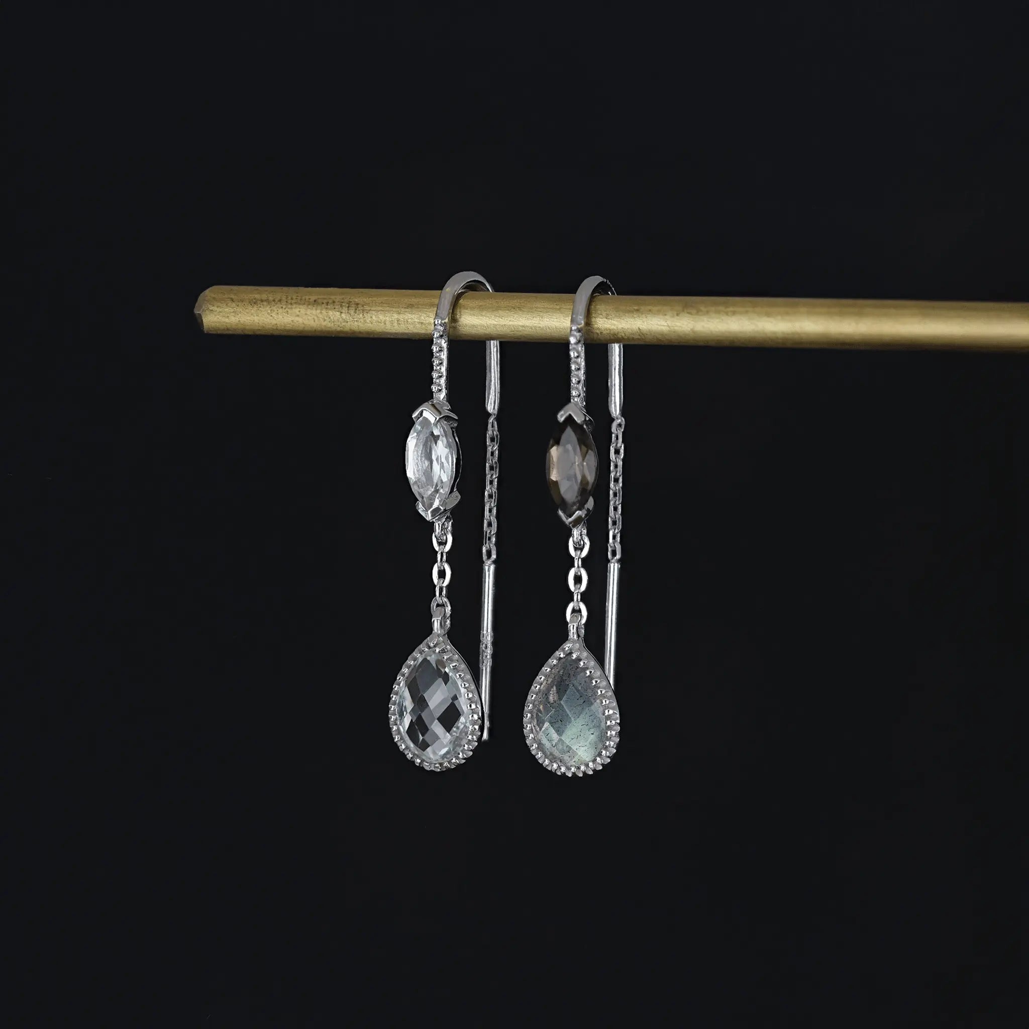 BEATTI Threaders BTE046 • Gemstone Threader Earrings BTE046 • Gemstone Threader Earrings