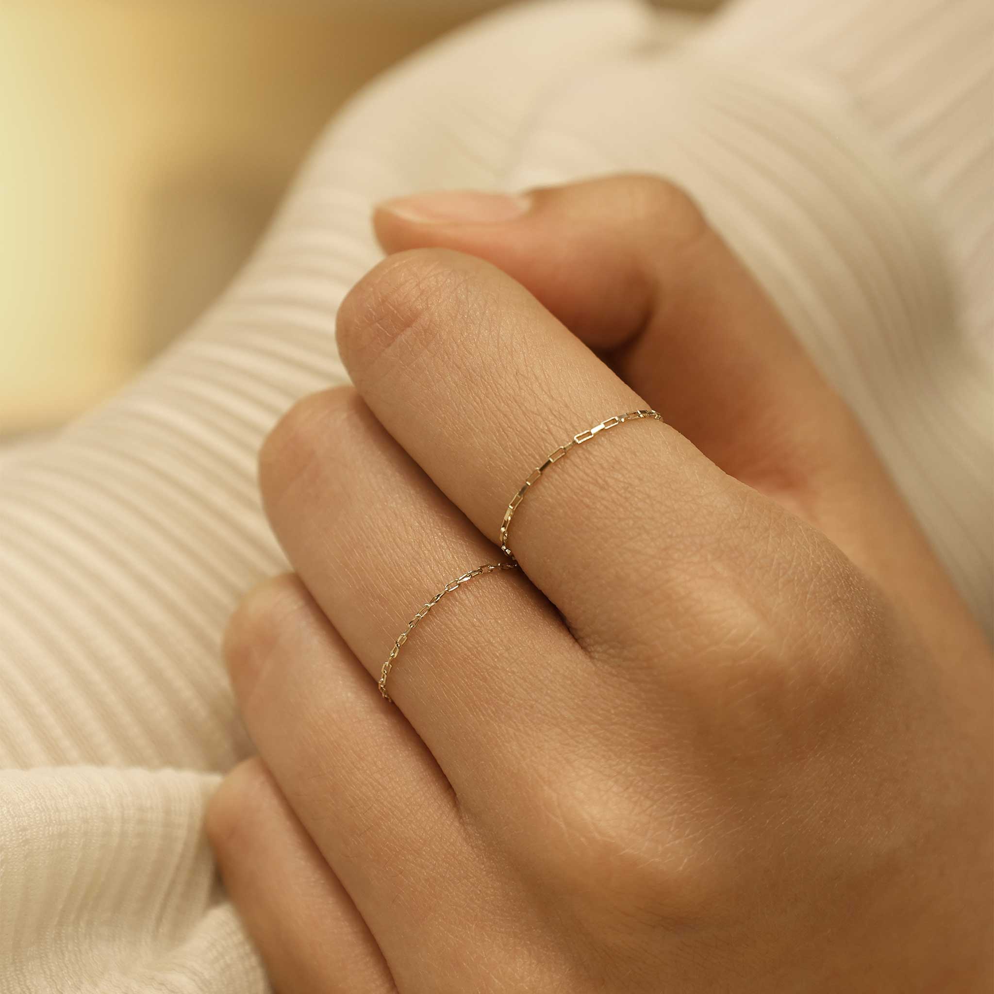 BEATTI Ring Venezia • 14K Gold Chain Ring Venezia • 14K Gold Chain Ring
