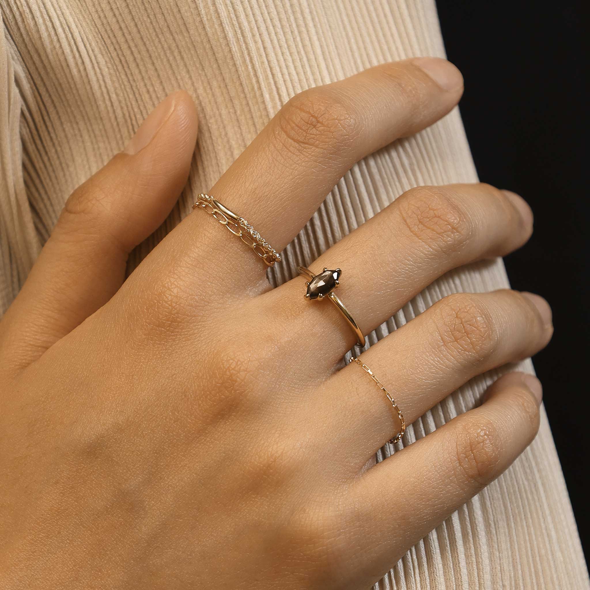 BEATTI Ring Venezia • 14K Gold Chain Ring Venezia • 14K Gold Chain Ring