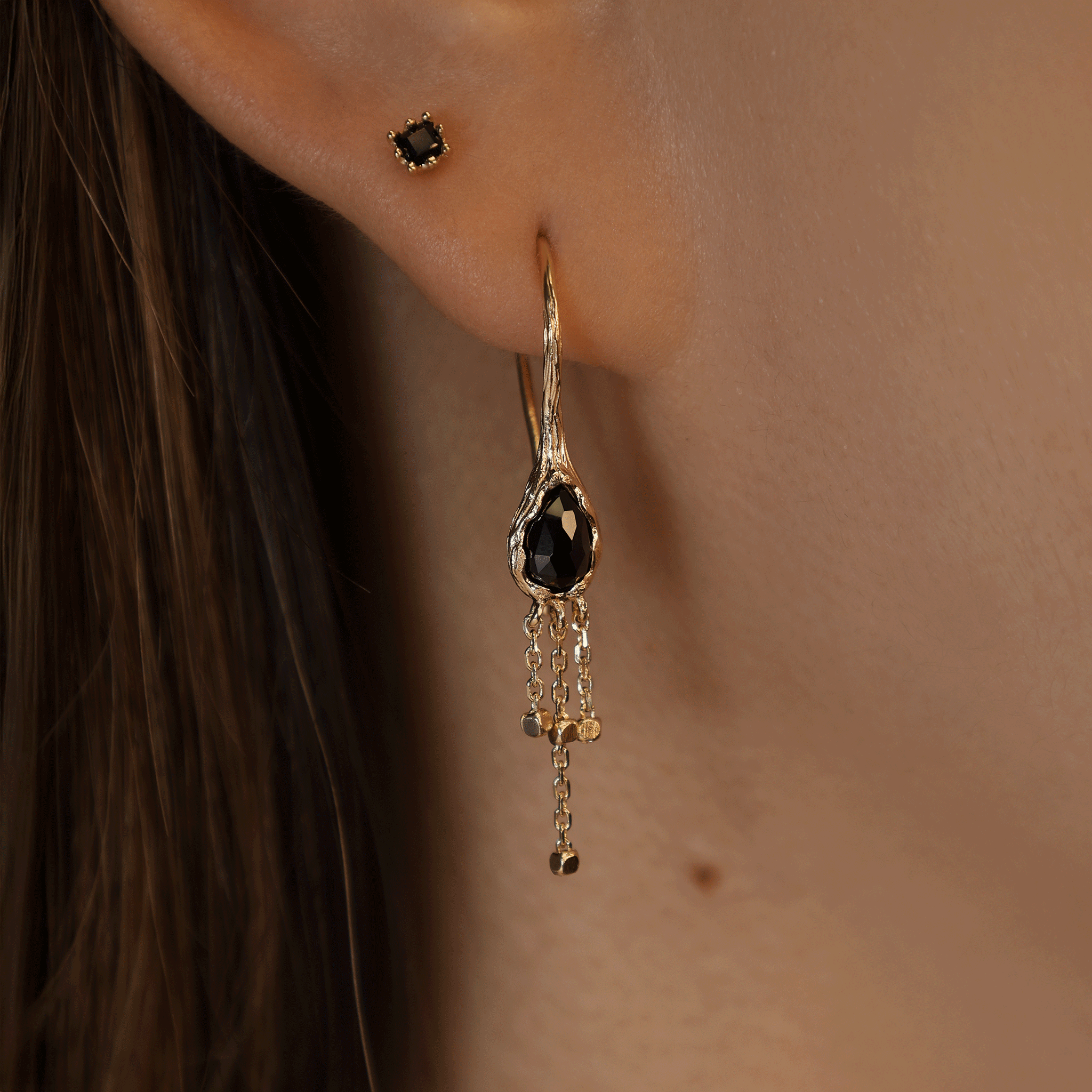BEATTI Threaders BTE058 • Organic Shape Gemstone Threader Earrings BTE058 • Organic Shape Gemstone Threader Earrings