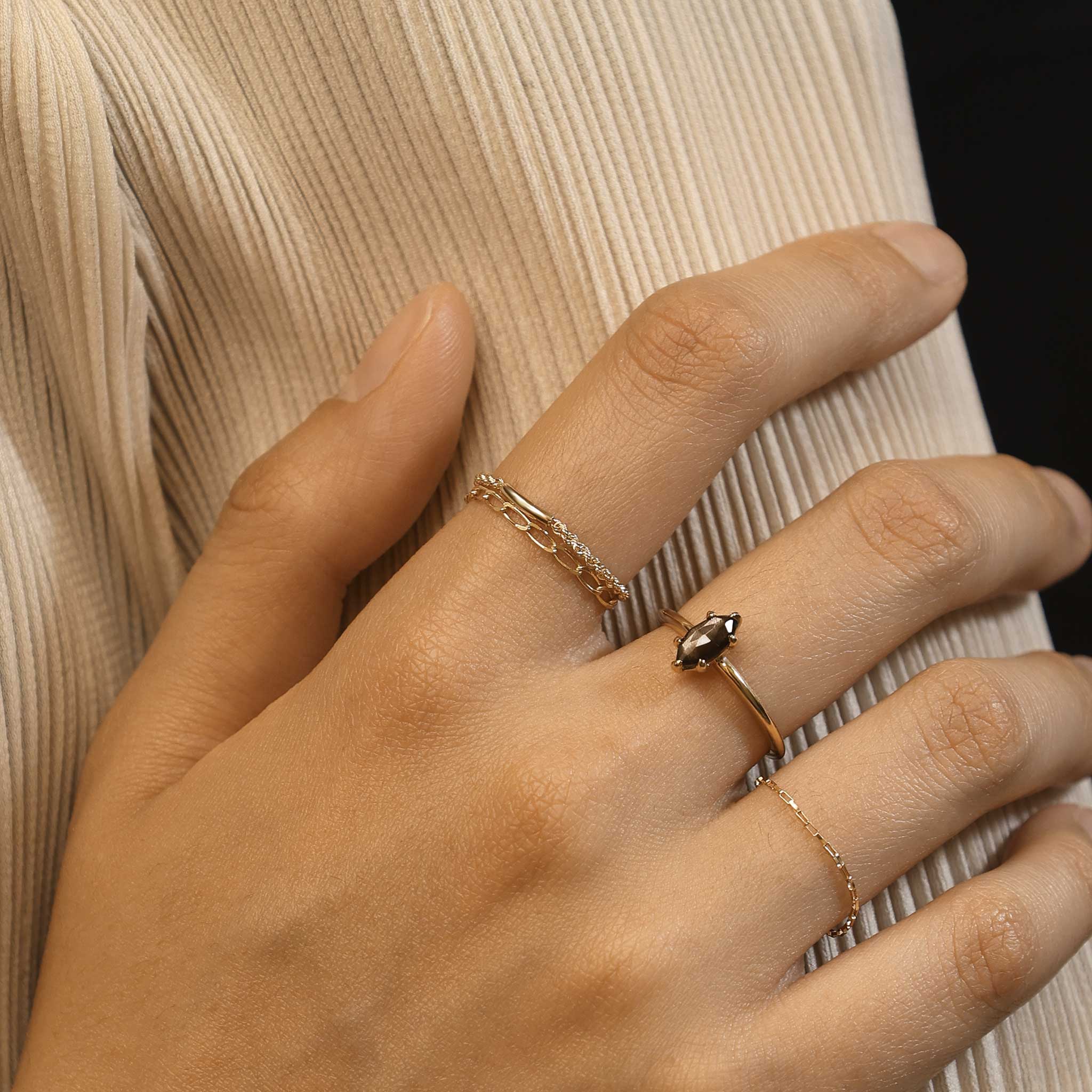 BEATTI Ring Twist Bar • 14K Gold Chain Ring Twist Bar • 14K Gold Chain Ring