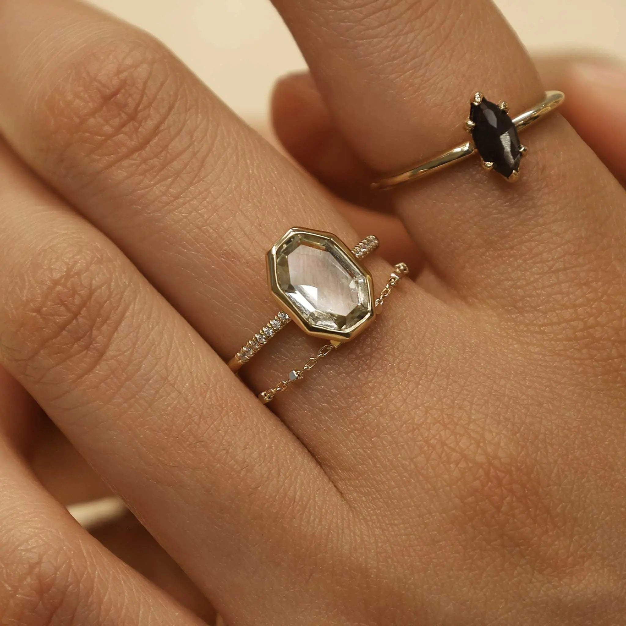 BEATTI Ring Sq • 14K Gold Chain Ring Sq • 14K Gold Chain Ring