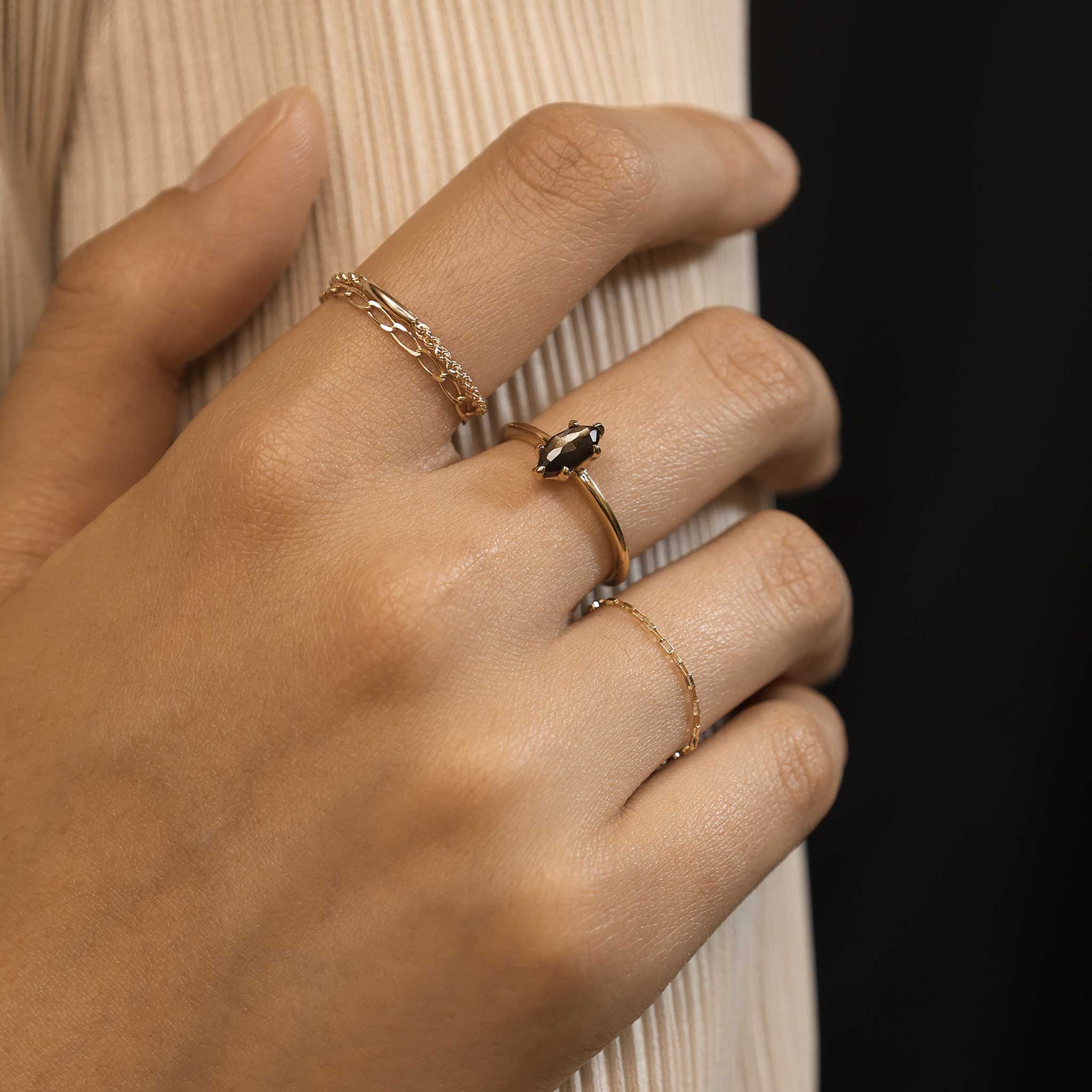 BEATTI Ring Venezia • 14K Gold Chain Ring Venezia • 14K Gold Chain Ring