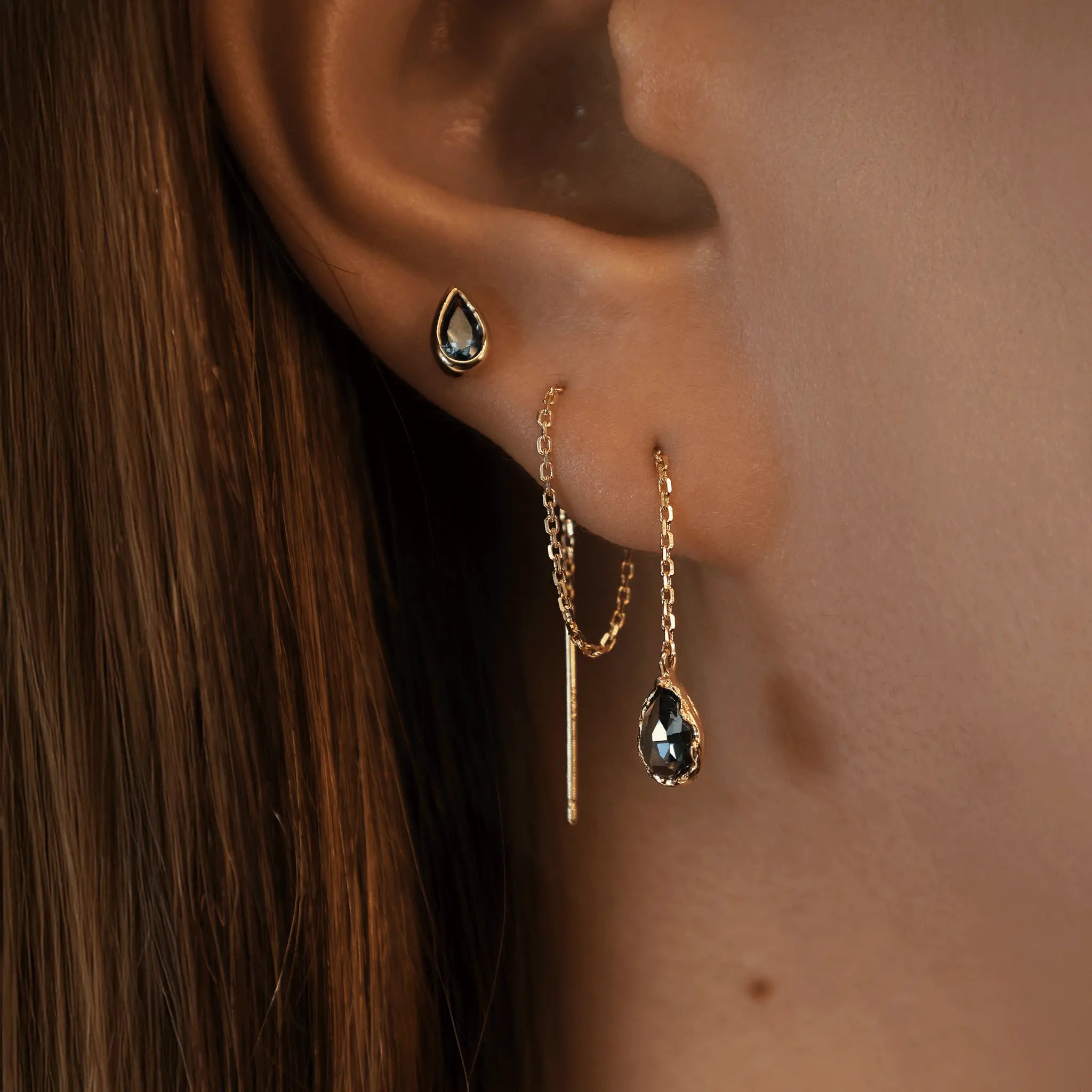 BEATTI Threaders BTE053 • Gemstone Organic Teardrop Threader BTE053 • Gemstone Organic Teardrop Threader