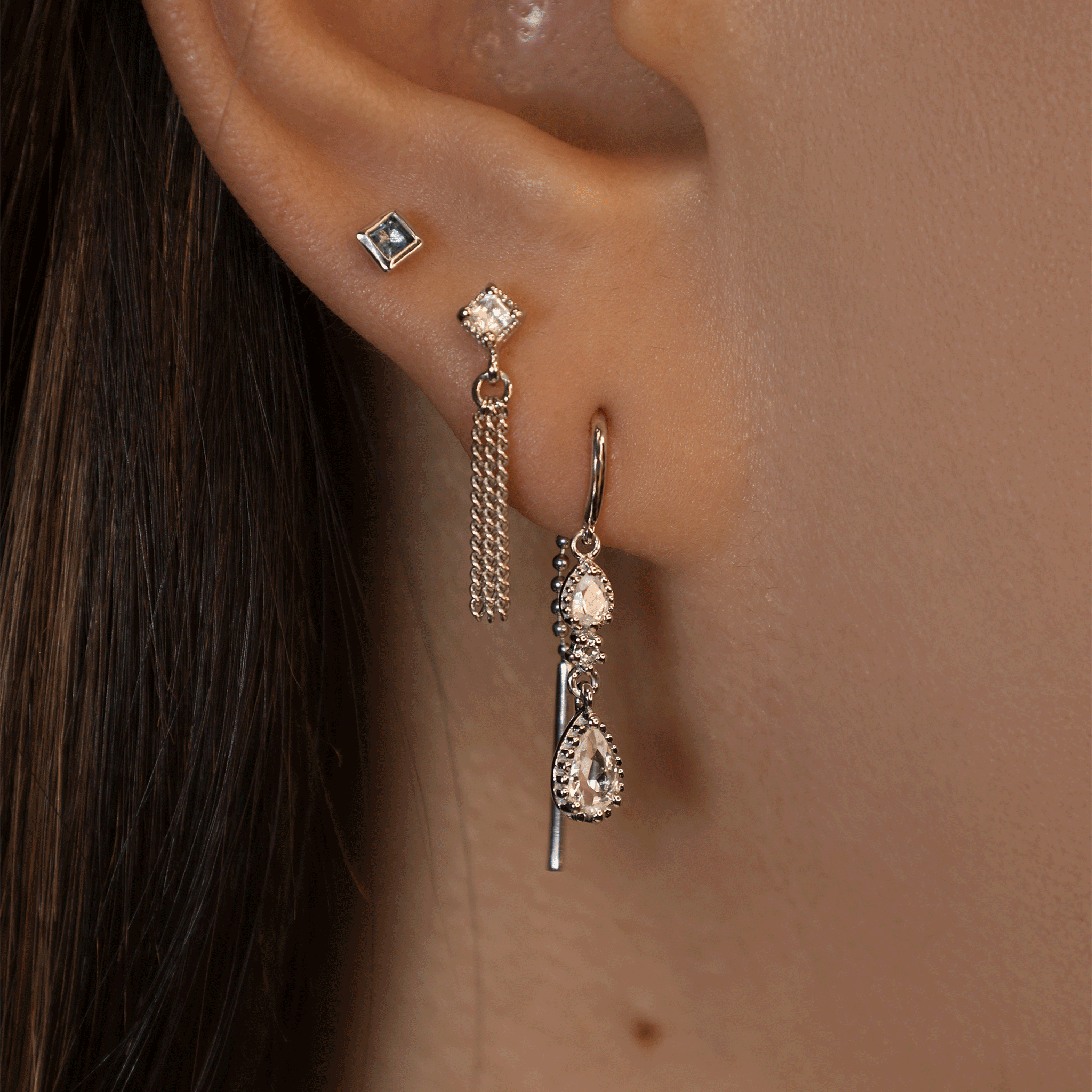 BEATTI Threaders BTE057 • Gemstone Threader Earrings BTE057 • Gemstone Threader Earrings