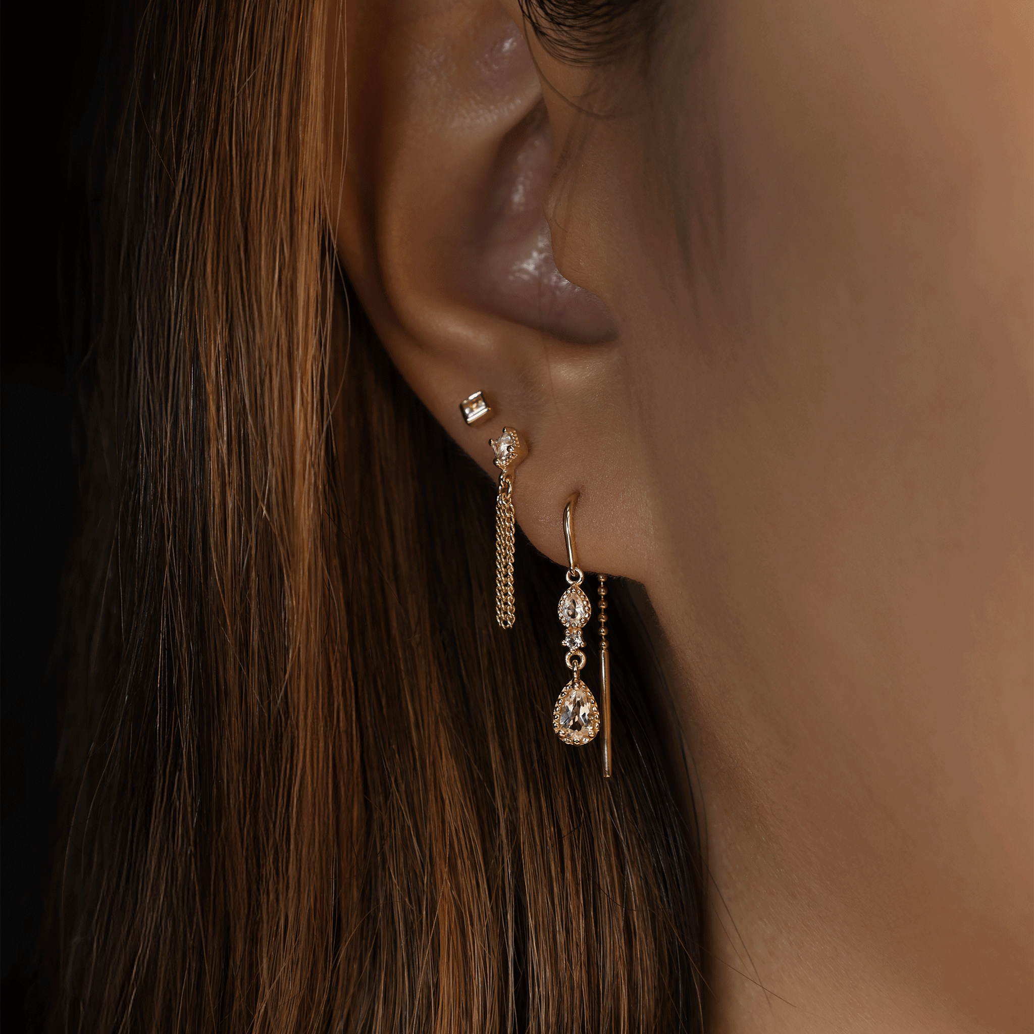 BEATTI Threaders BTE057 • Gemstone Threader Earrings BTE057 • Gemstone Threader Earrings