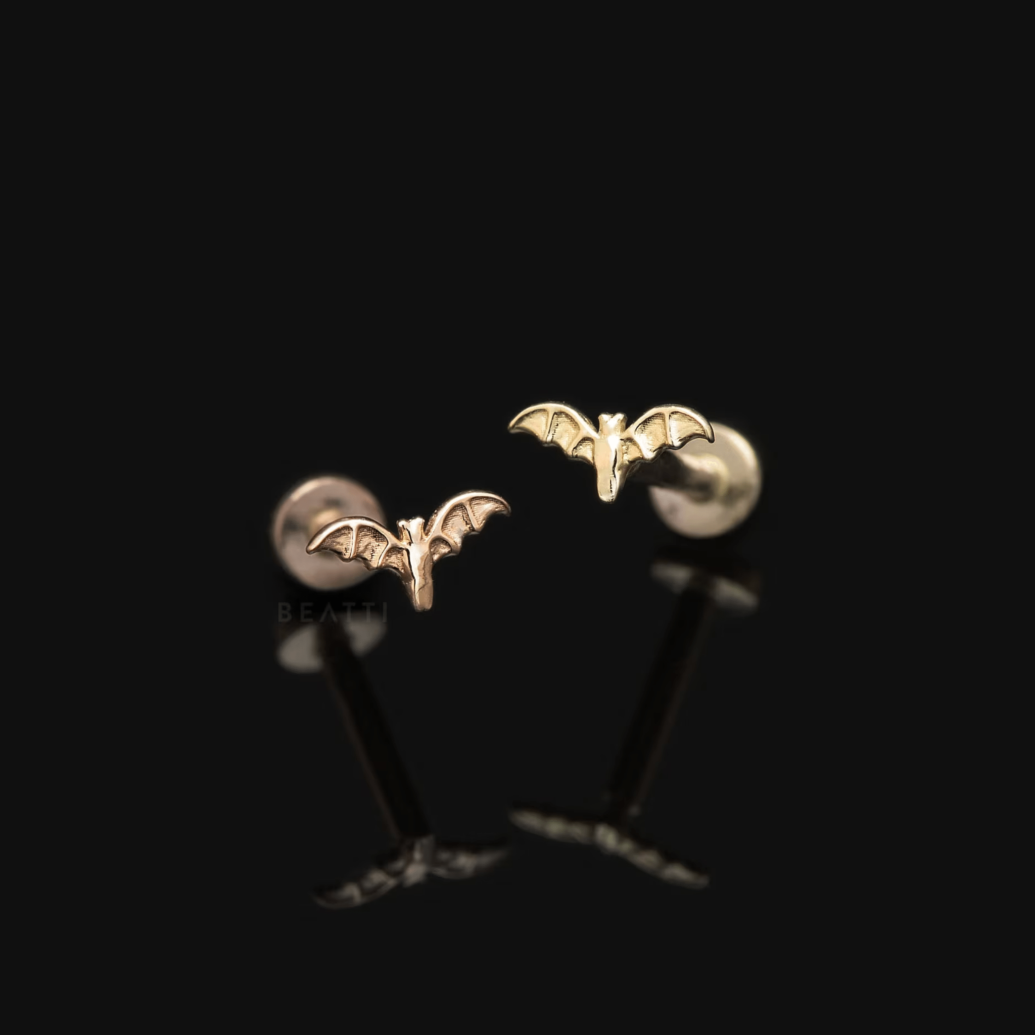 BEATTI Charms Tiny Bat Internally Threaded Tiny Bat Internally Threaded