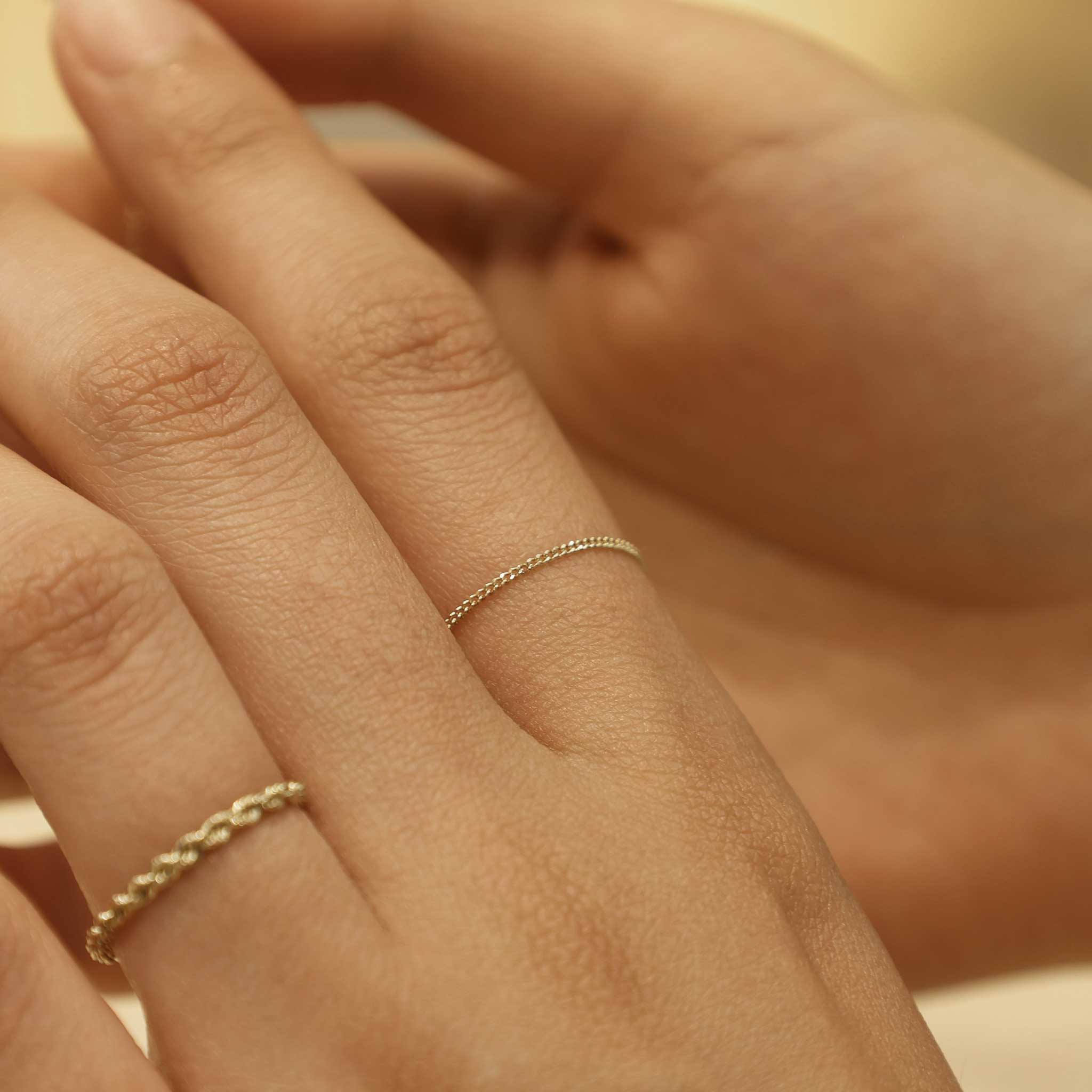 BEATTI Ring Curb • 14K Gold Chain Ring Curb • 14K Gold Chain Ring