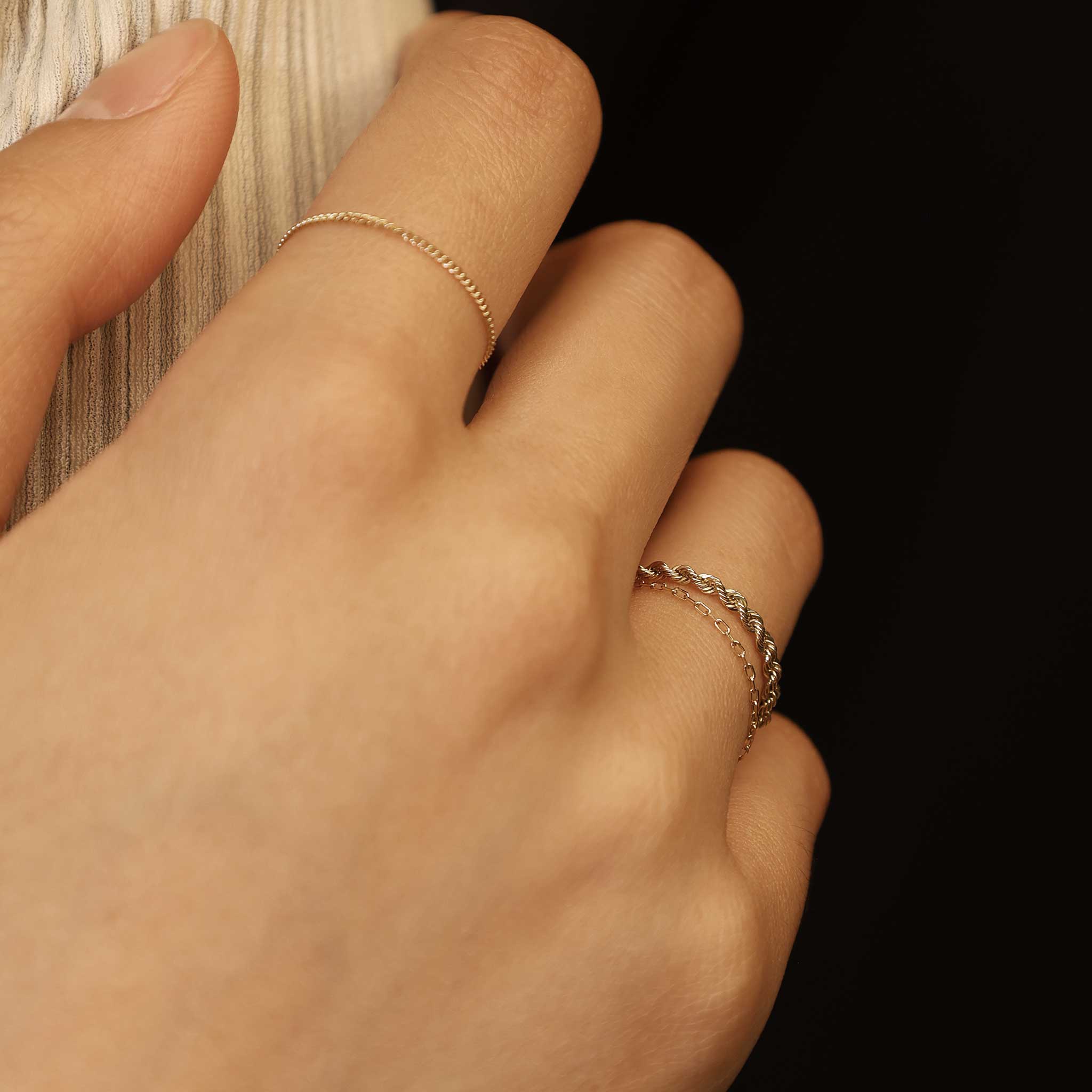 BEATTI Ring No.3 • 14K Gold Chain Ring No.3 • 14K Gold Chain Ring