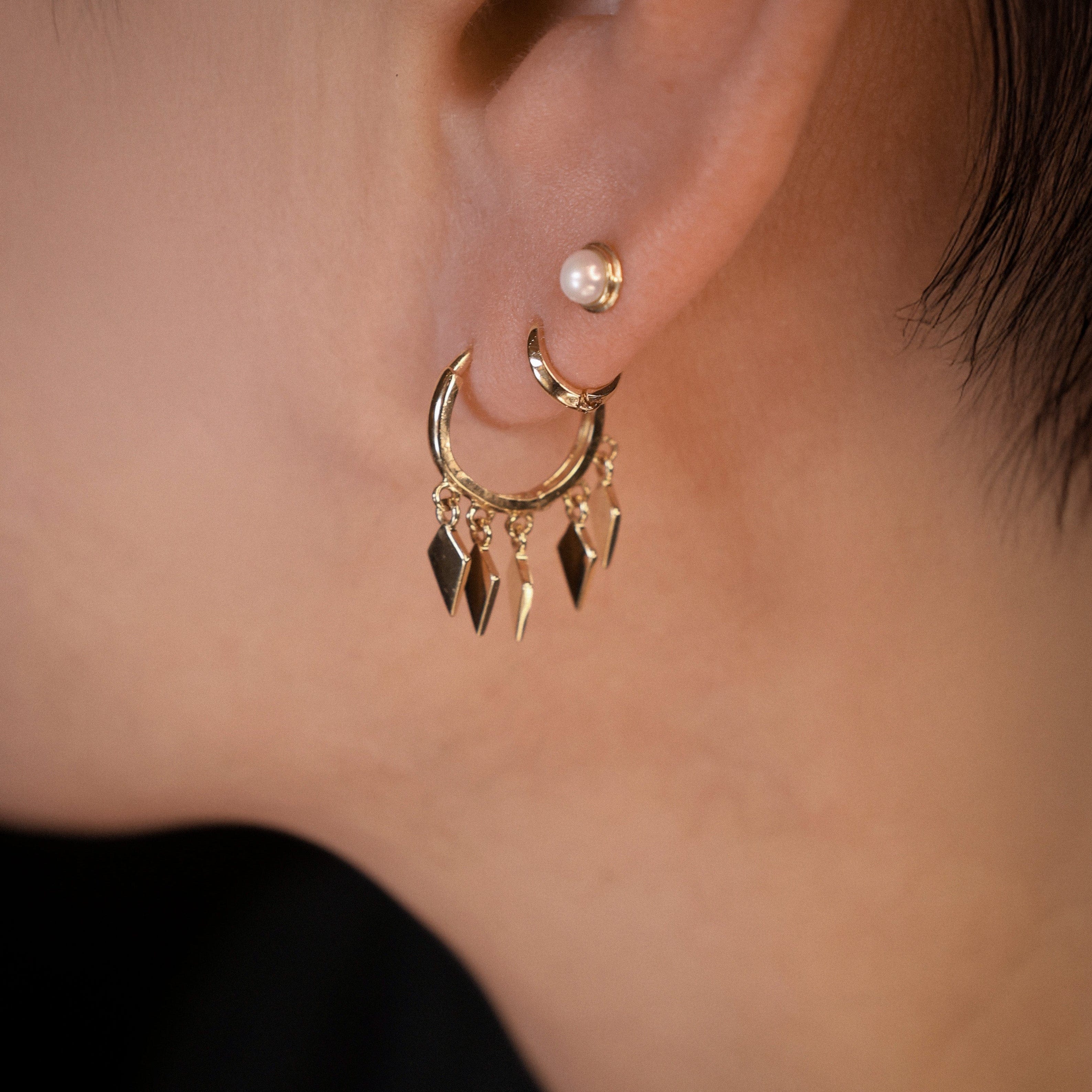 BEATTI Hoops 14K Soft Pearl Flat Back Stud 14K Soft Pearl Flat Back Stud