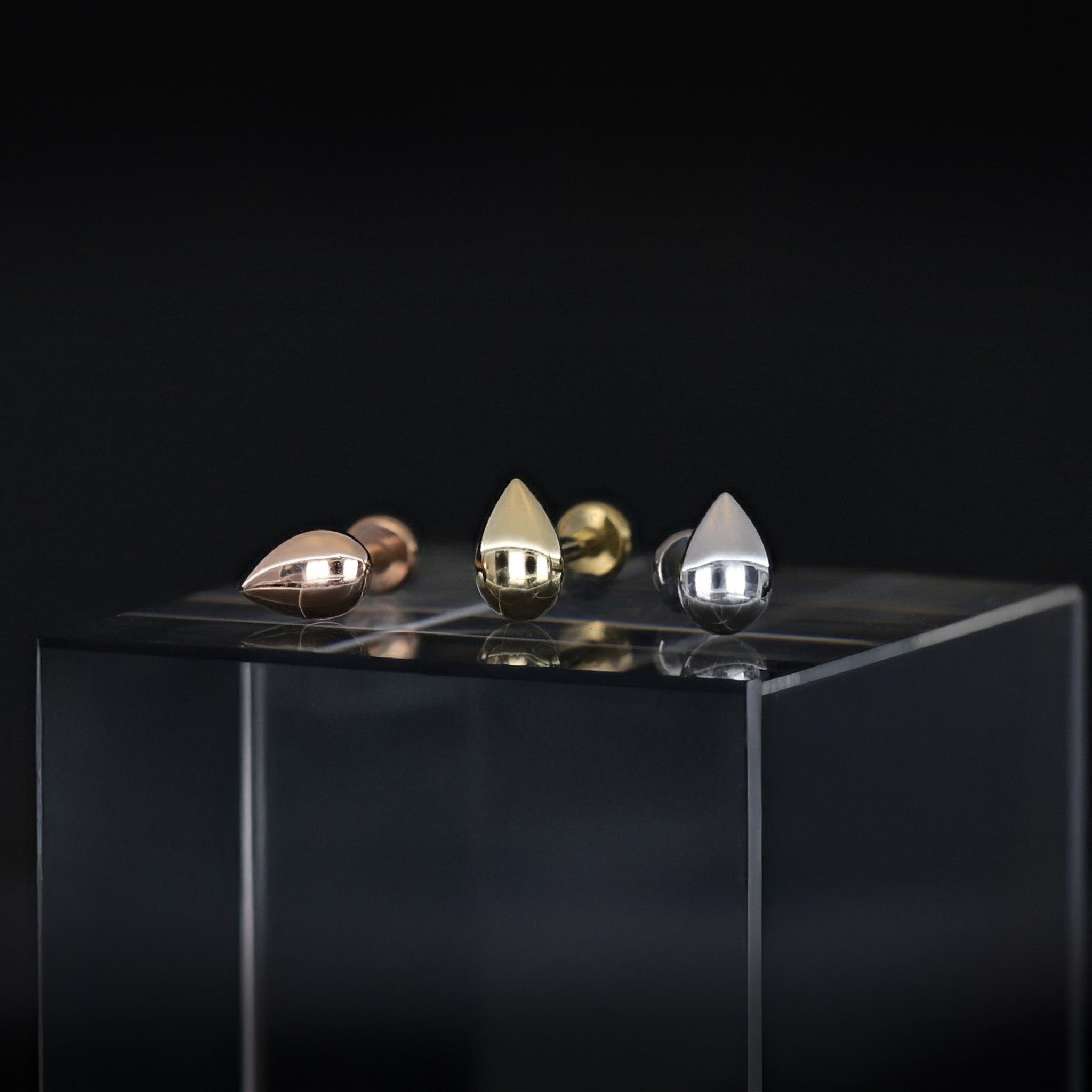 Teardrop Flat Back Stud