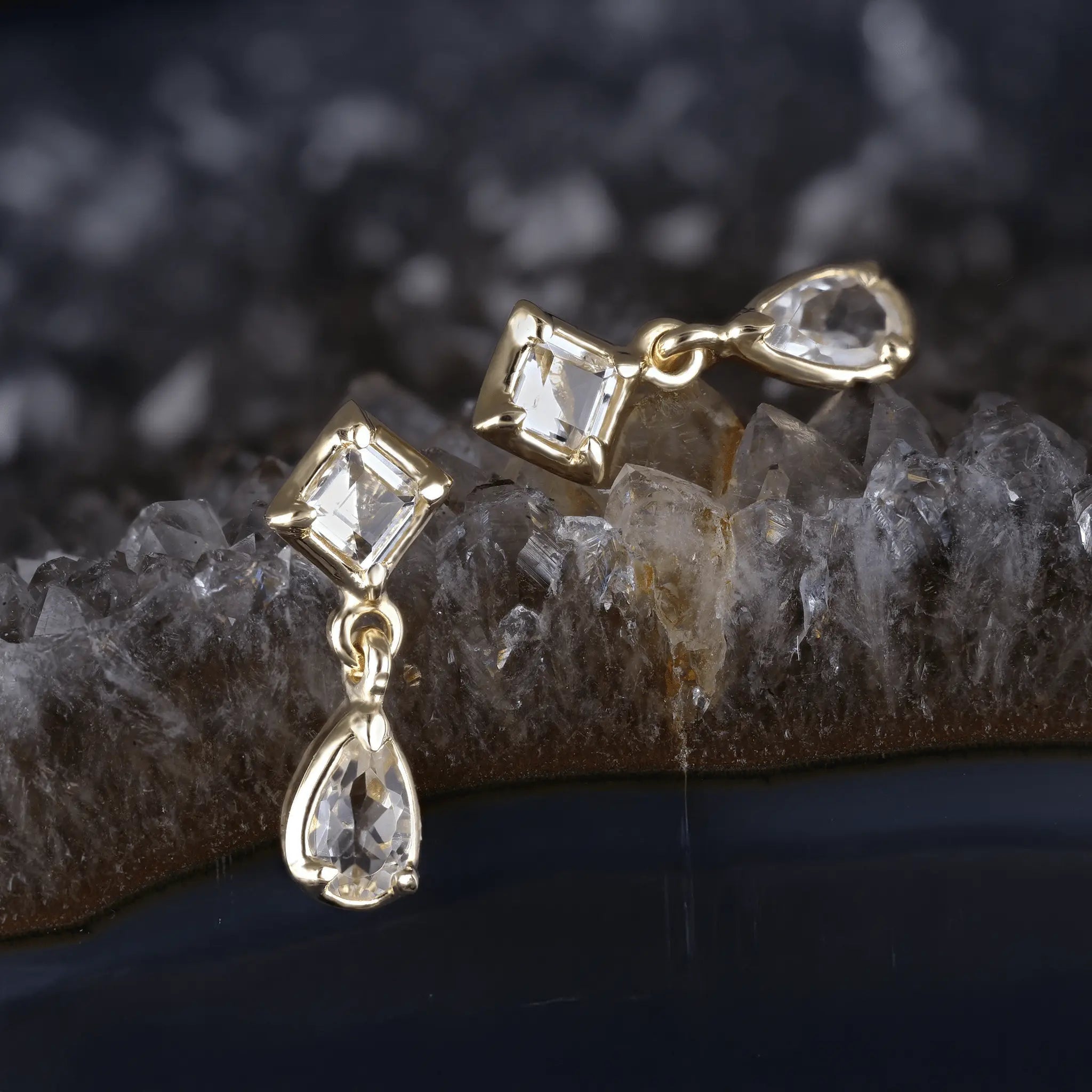 BEATTI Threadless Ends Esther • White Topaz Flat Back Stud Esther • White Topaz Flat Back Stud