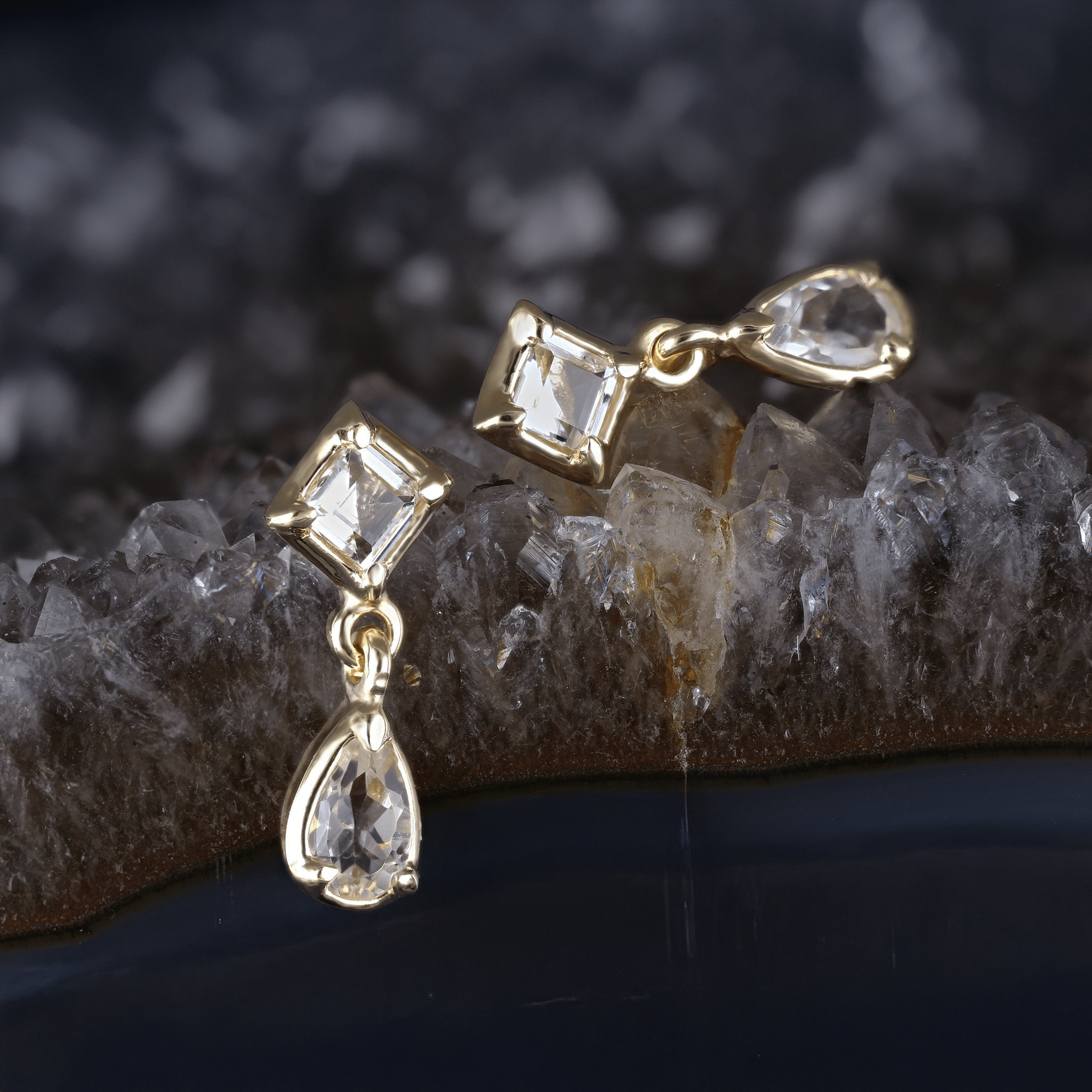 BEATTI Threadless Ends Esther • White Topaz Flat Back Stud Esther • White Topaz Flat Back Stud