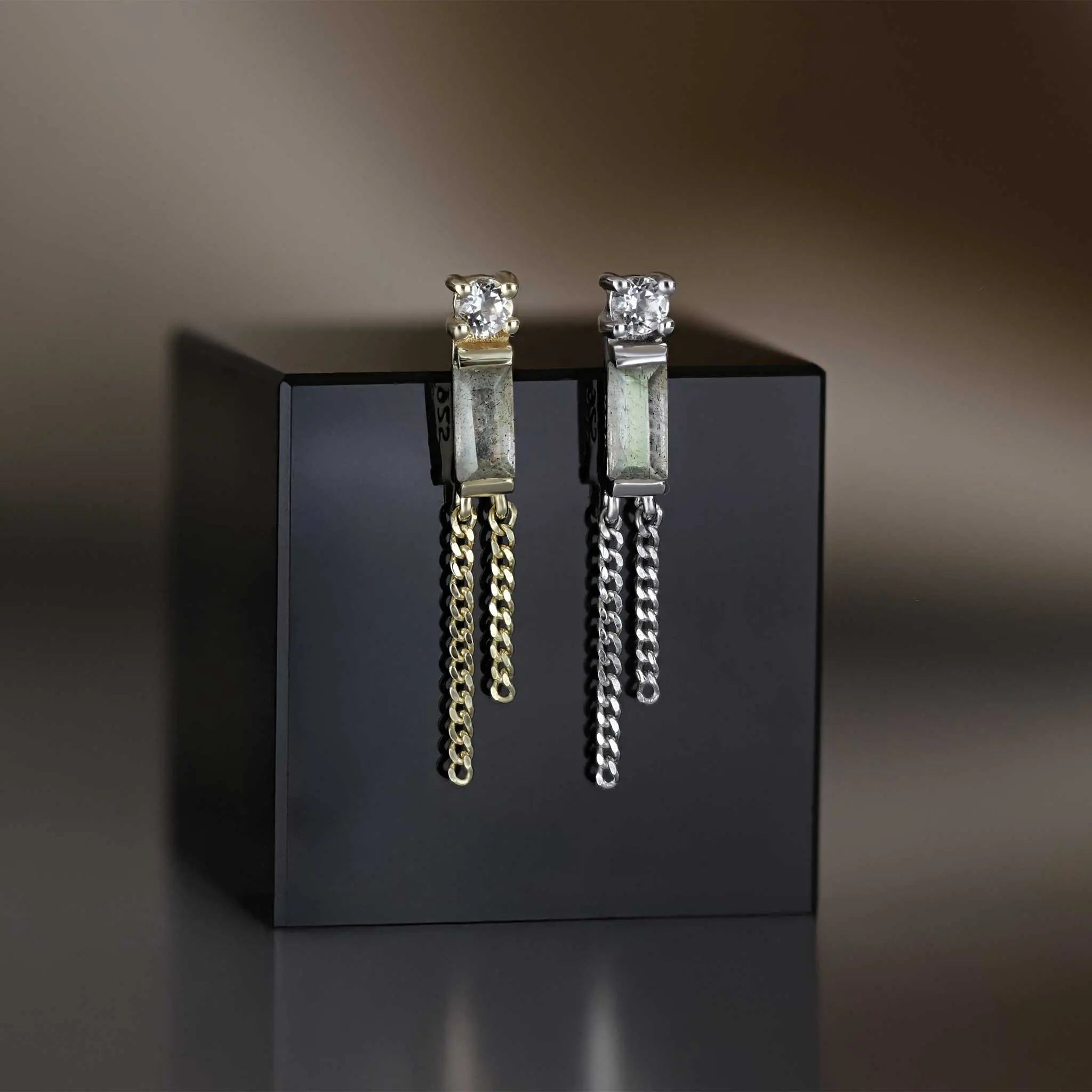 BEATTI Threadless Ends BTE047 • Baguette Gemstone Tassel Flat Back Stud BTE047 • Baguette Gemstone Tassel Flat Back Stud