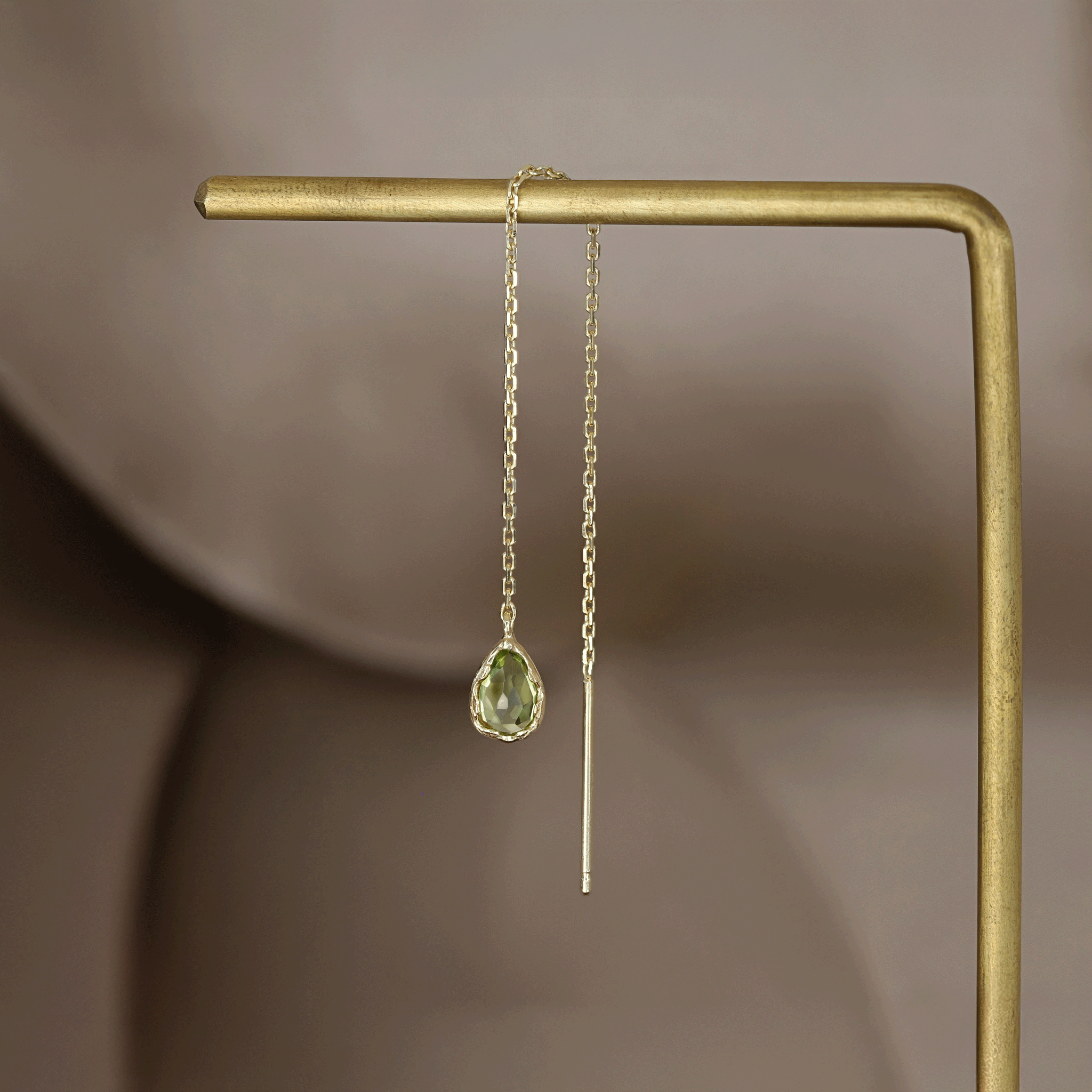 BEATTI Threaders BTE053 • Gemstone Organic Teardrop Threader BTE053 • Gemstone Organic Teardrop Threader