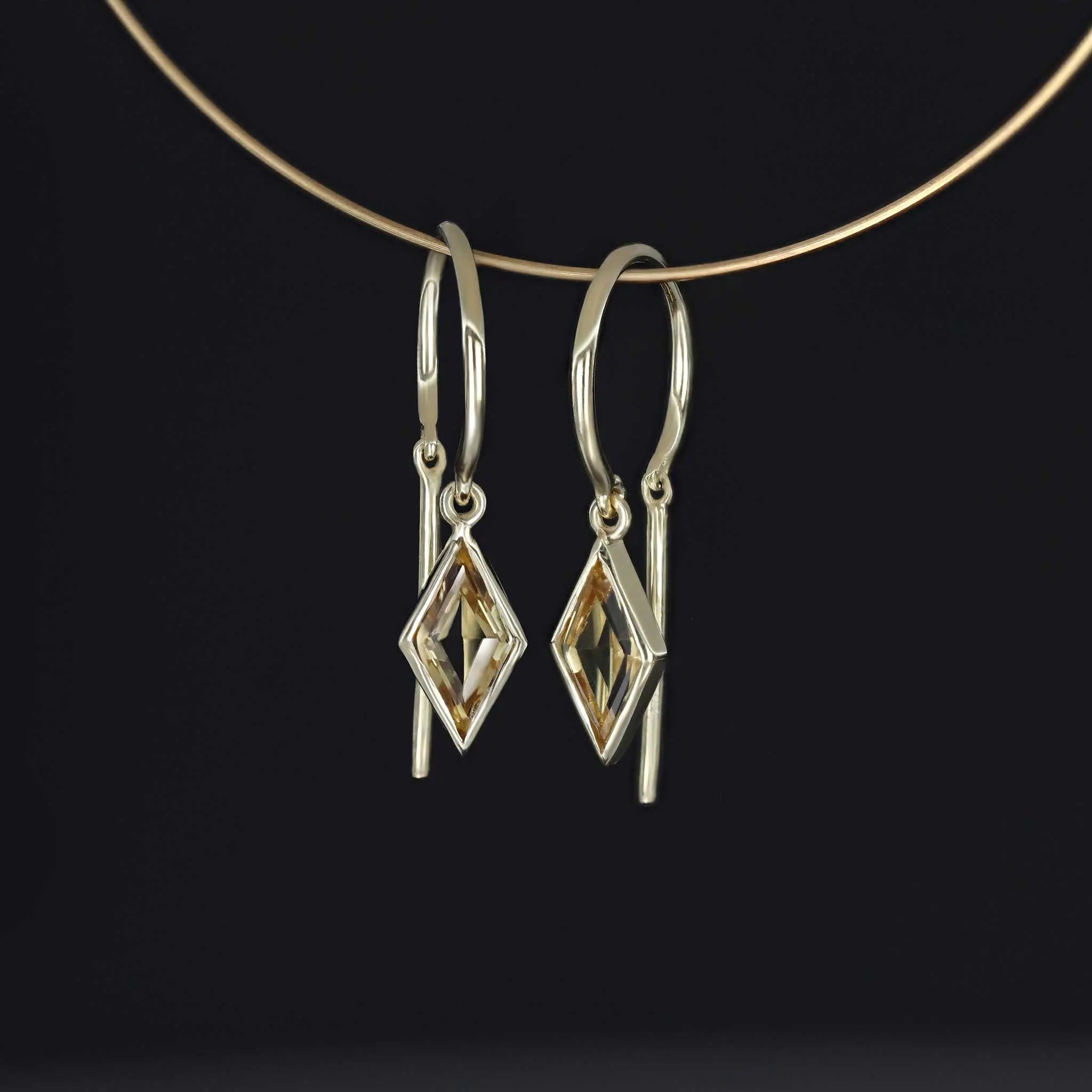 BEATTI Threaders BTE061 • Rhombus Gemstone Threader Hoop Earrings BTE061 • Rhombus Gemstone Threader Hoop Earrings