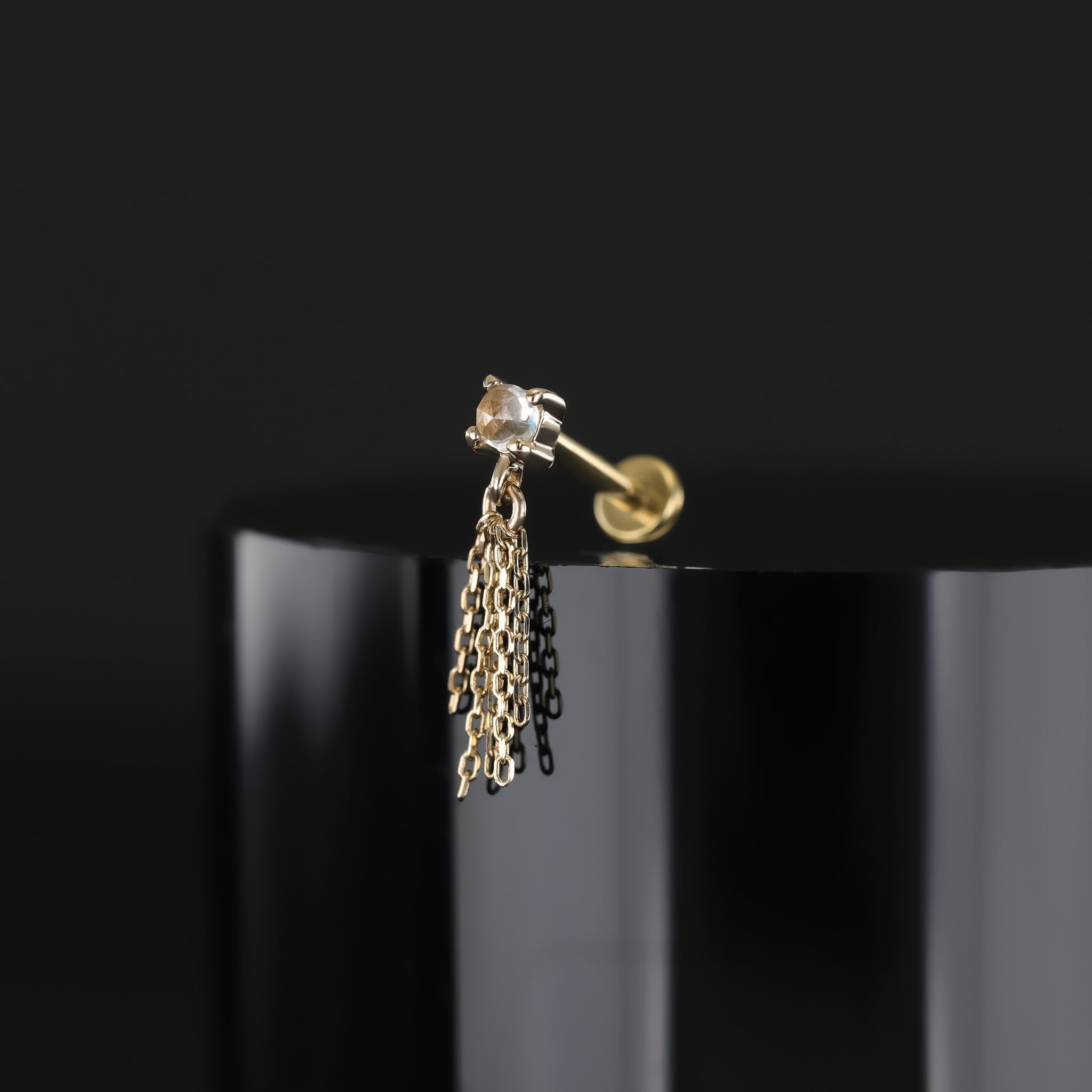 Breeze II • 2mm Rose Cut White Topaz