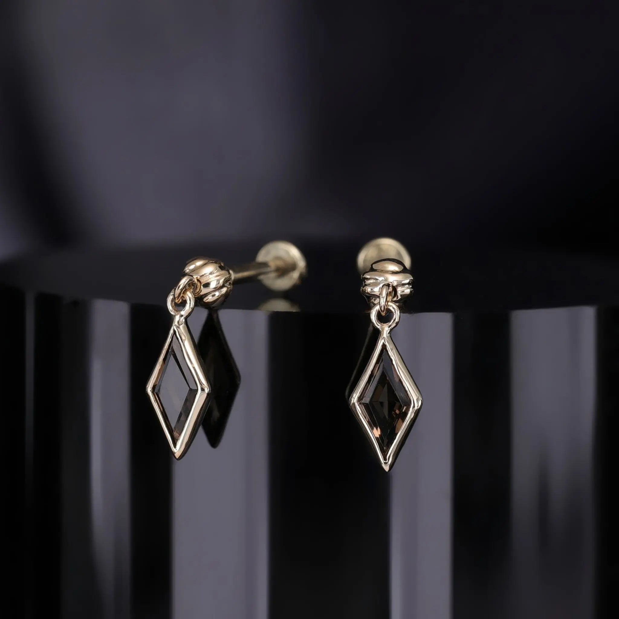 BEATTI Threadless Ends Xena Drop Threadless Flat Back Stud Xena Drop Threadless Flat Back Stud