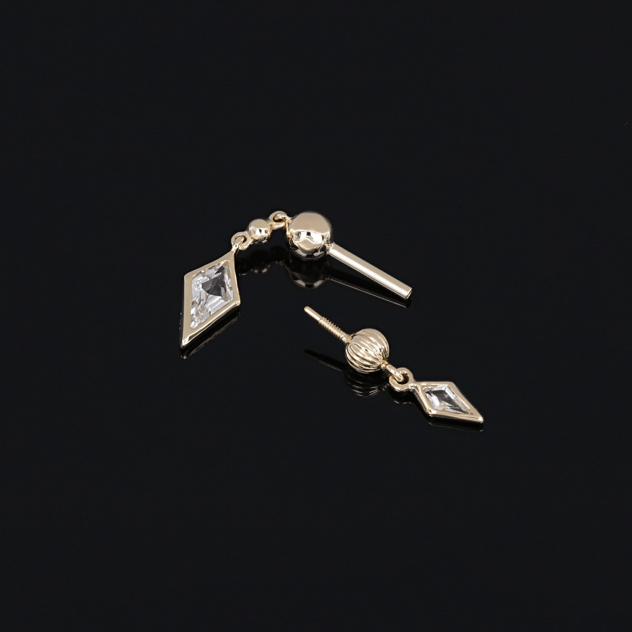 BEATTI Internal Thread Vira • 14K Solid Gold Double Gemstone Barbell Piercing Vira • 14K Solid Gold Double Gemstone Barbell Piercing