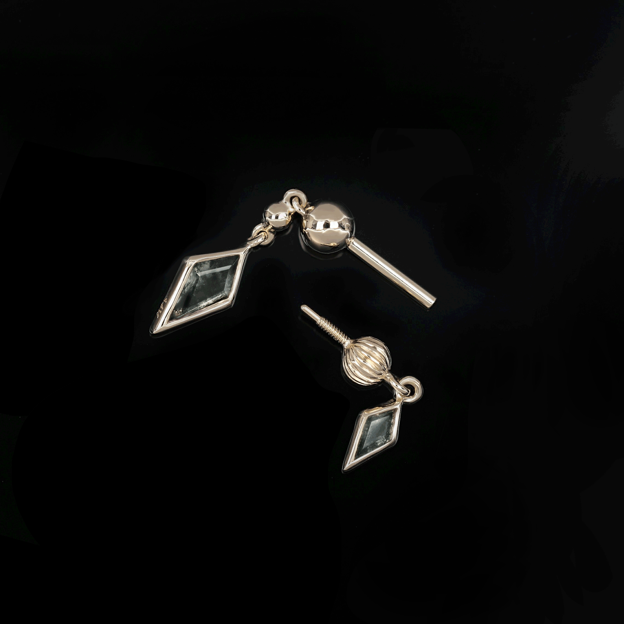 BEATTI Internal Thread Vira • 14K Solid Gold Double Sunstone / Moss Agate Barbell Piercing Vira • 14K Solid Gold Double Sunstone / Moss Agate Barbell Piercing