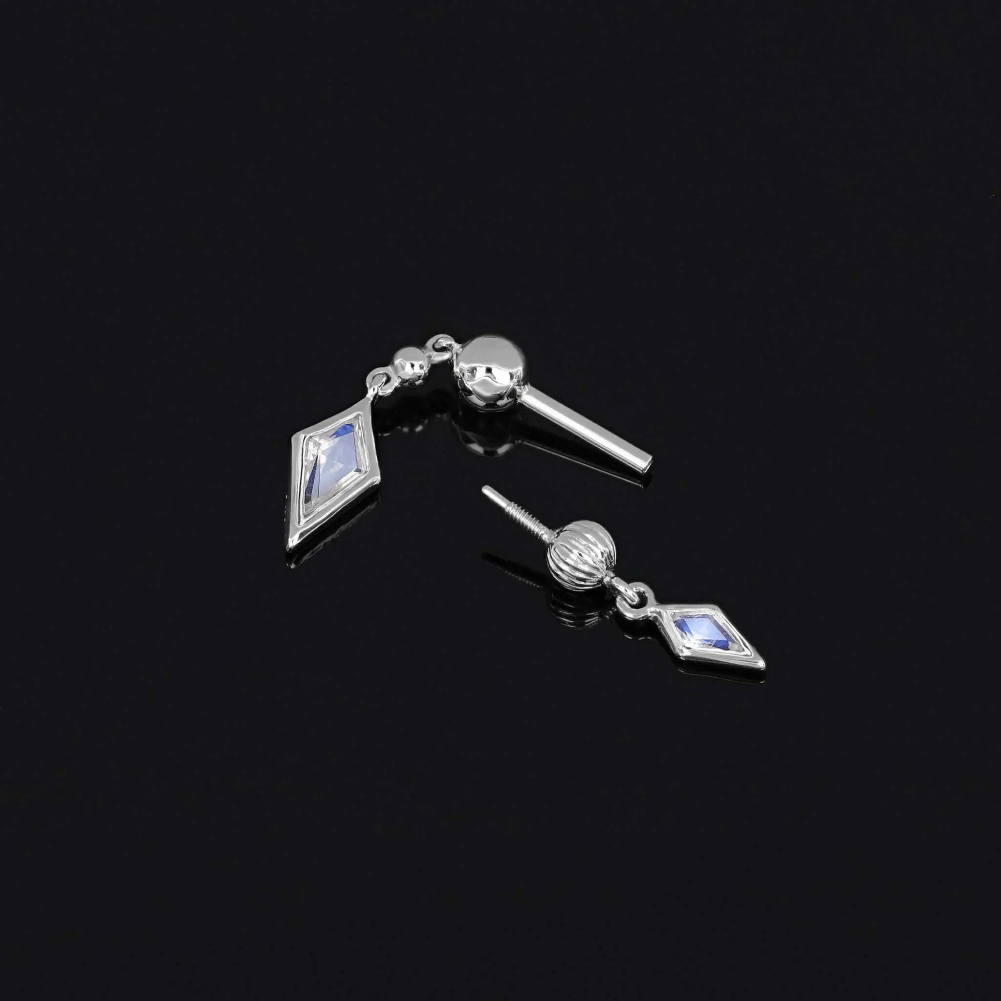 BEATTI Internal Thread Vira • Rainbow Moonstone 14K Solid Gold Double Barbell Internally Threaded Vira • Rainbow Moonstone 14K Solid Gold Double Barbell Internally Threaded