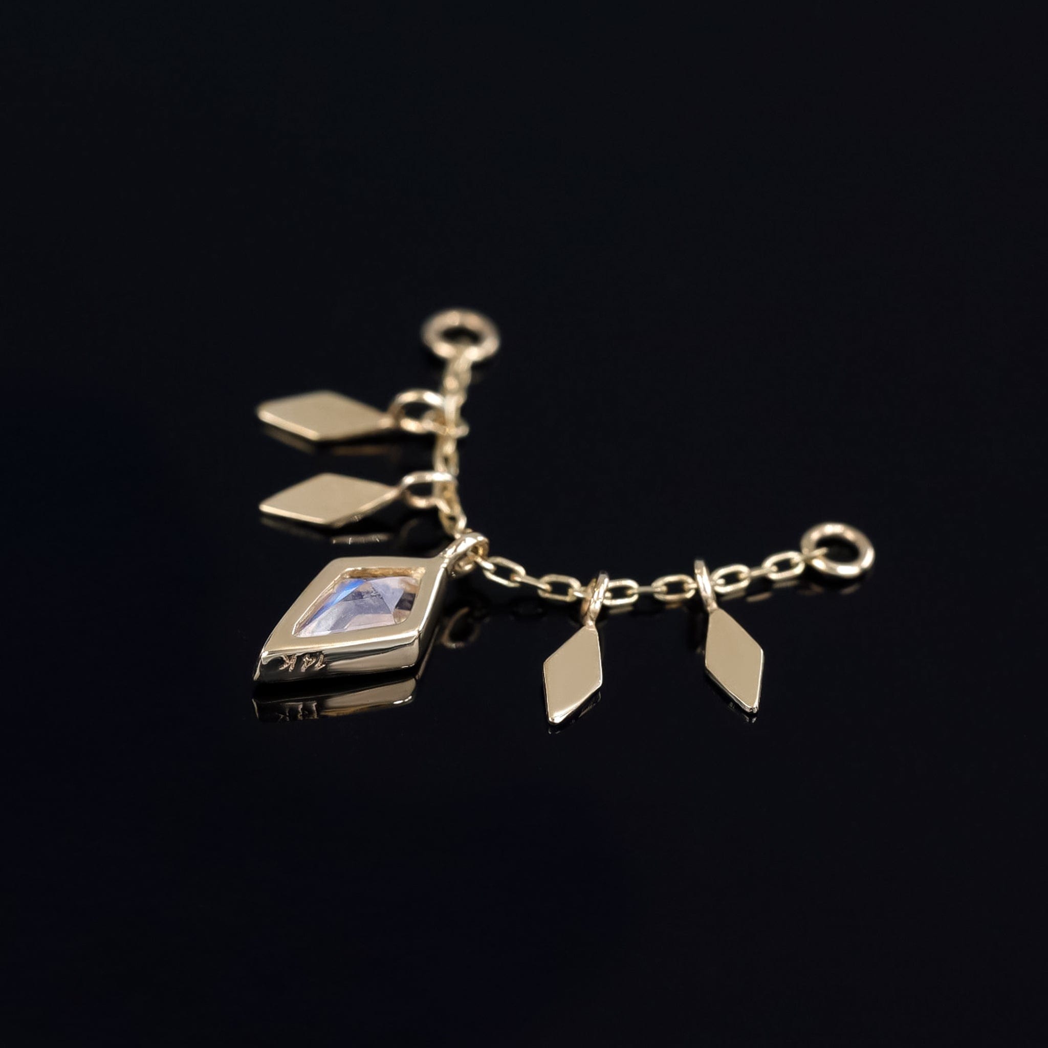 BEATTI Chain Attachments Patra Chain Attachment with Rainbow Moonstone Patra Chain Attachment with Rainbow Moonstone