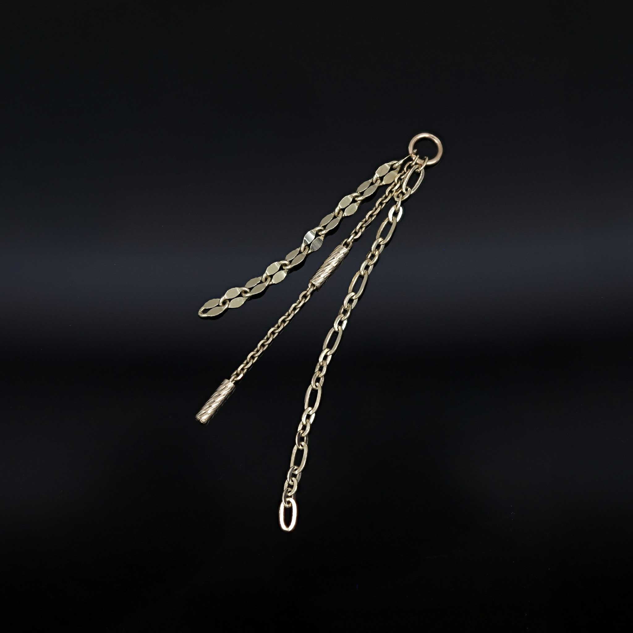 BEATTI Charms Gold BTPG109 • Triple Mixed Chain Charm BTPG109 BTPG109 • Triple Mixed Chain Charm