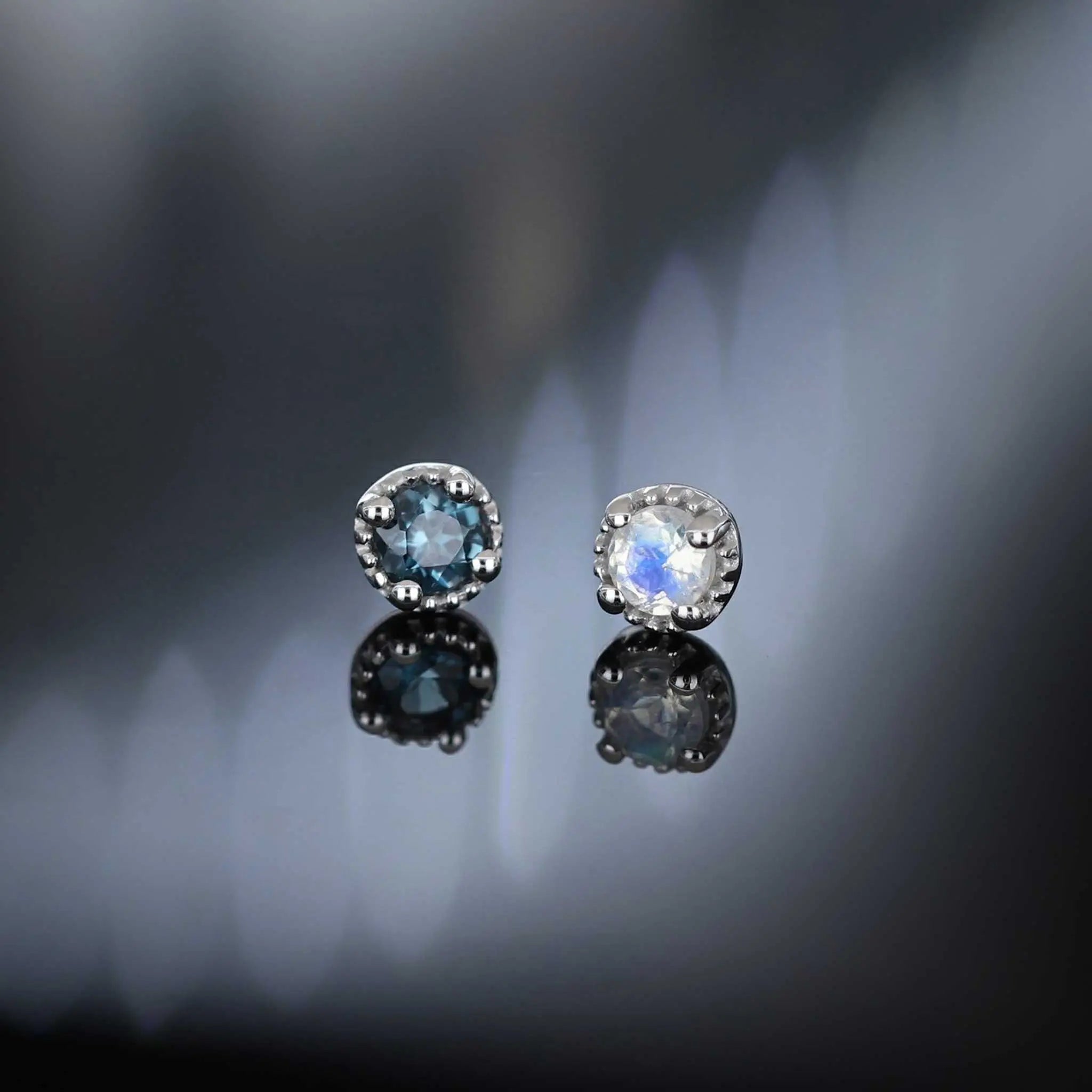 BEATTI Threadless Ends Stella • Blue Topaz Threadless Ends 925 Silver/Titanium Stella • Blue Topaz Threadless Ends 925 Silver/Titanium