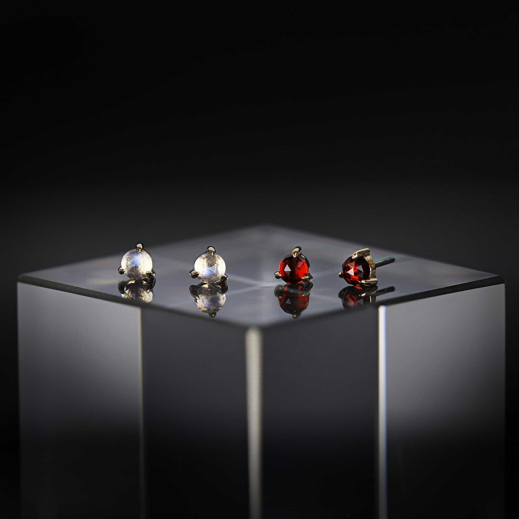 BEATTI Threadless Ends BTPRG070 • 14K Gold Gemstone Threadless End BTPRG070 • 14K Gold Gemstone Threadless End