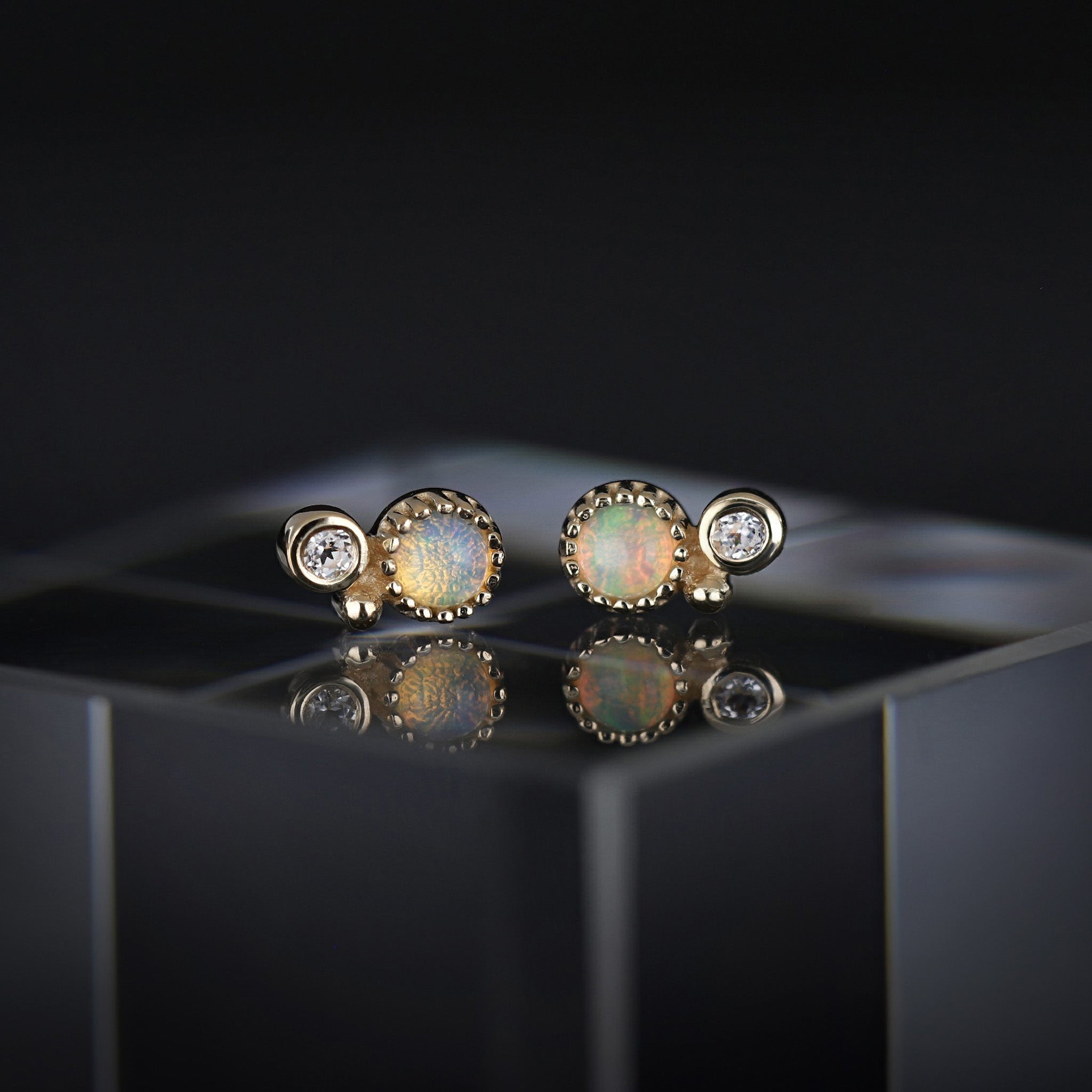 Twinette • 14K Gold Gemstone Threadless End