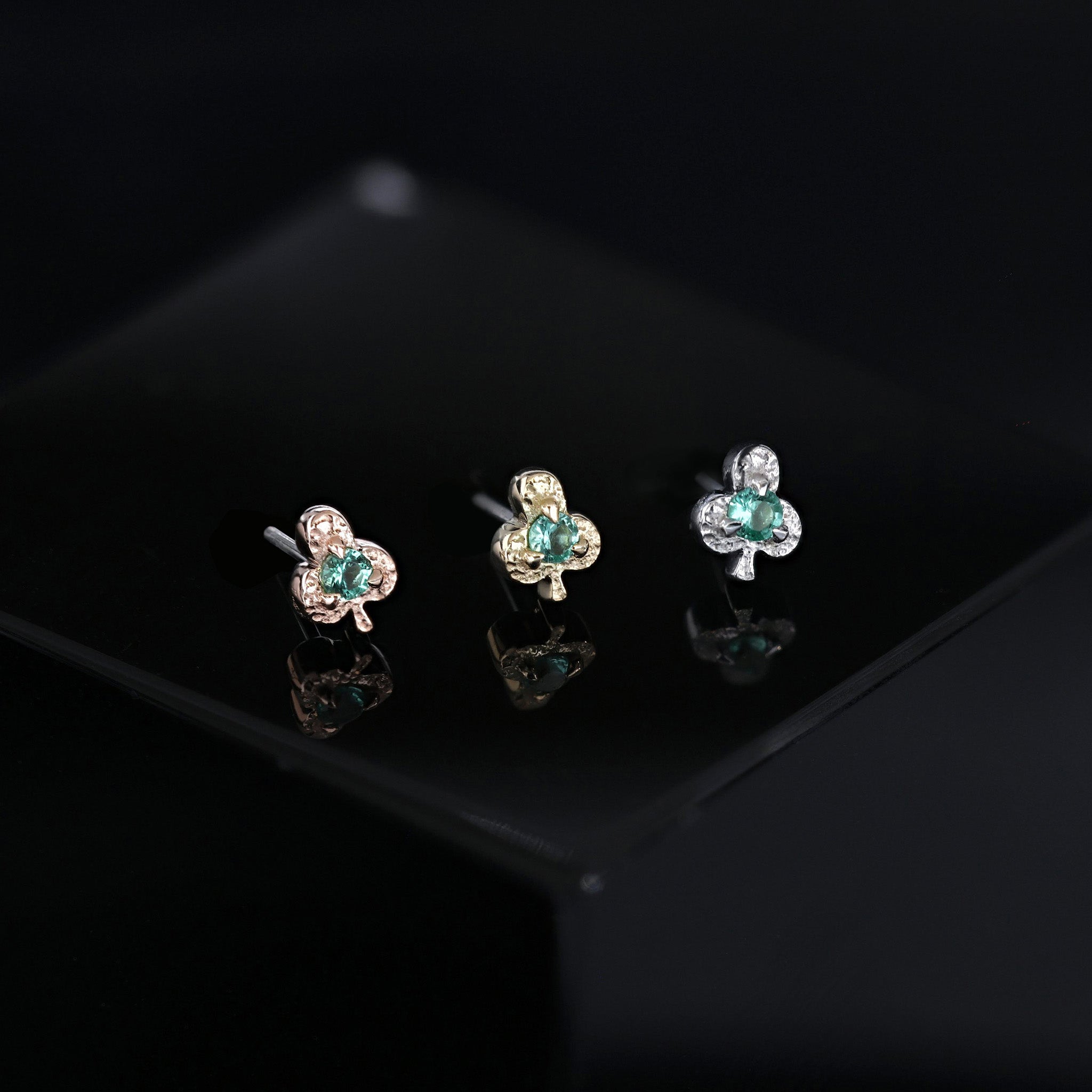 Club • Ace of Gems Flatback Stud