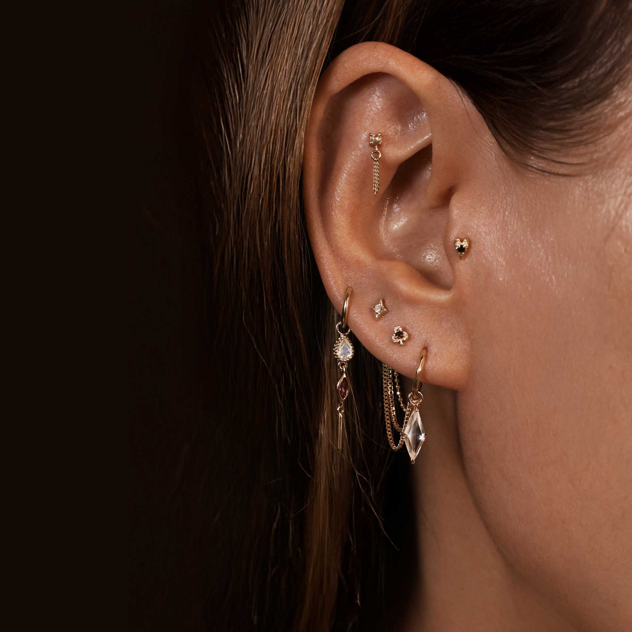 BEATTI Threadless Ends Club • Ace of Gems Flatback Stud Club • Ace of Gems Flatback Stud