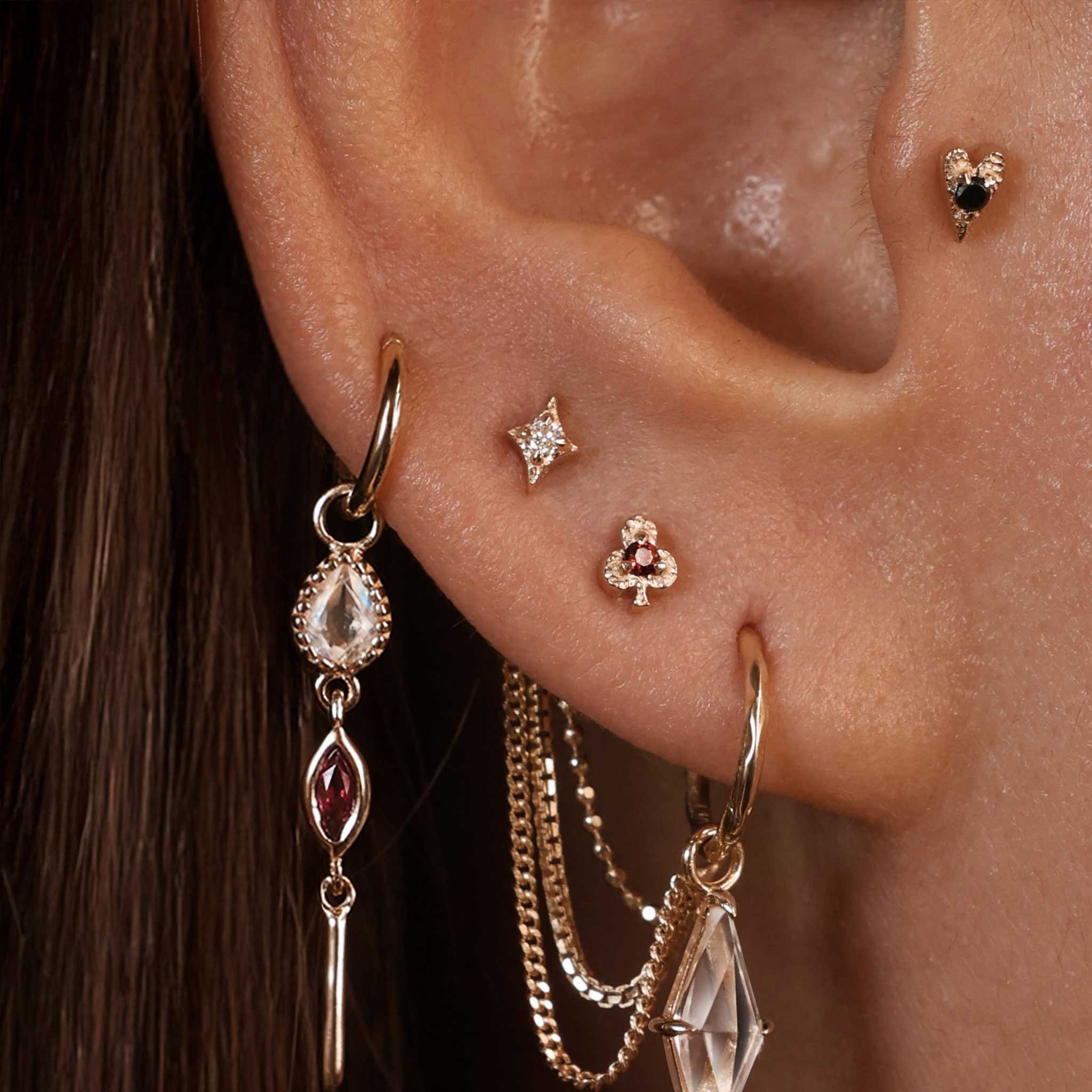 BEATTI Threadless Ends Club • Ace of Gems Flatback Stud Club • Ace of Gems Flatback Stud