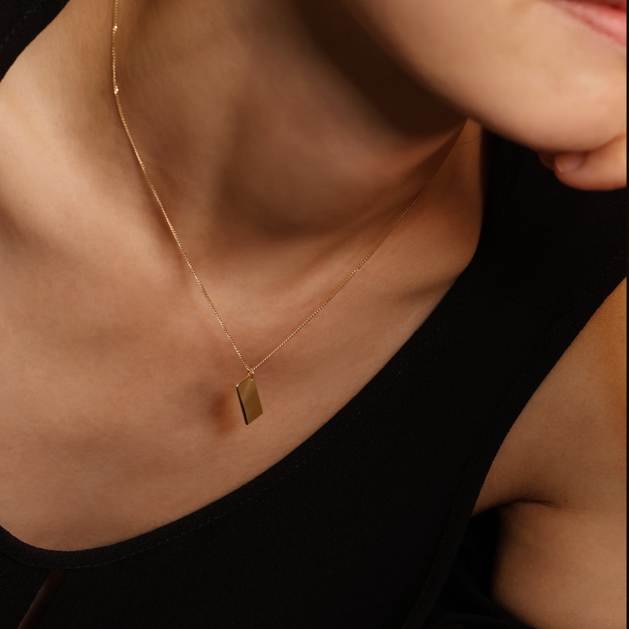 BEATTI Necklace Gold DR108 14K Gold Rectangle Bar Necklace DR108 DR108 14K Gold Rectangle Bar Necklace