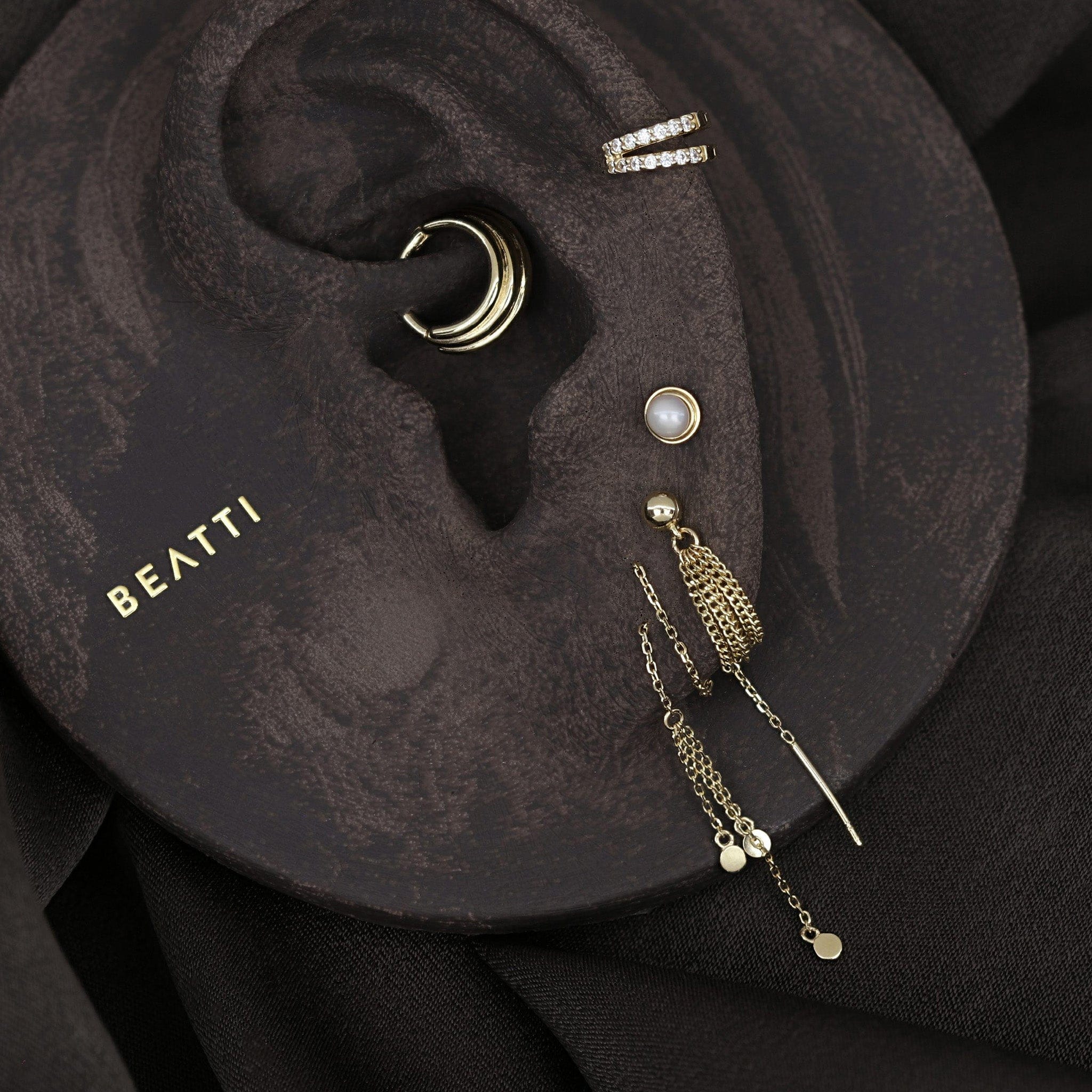 BEATTI Internal Thread Gold / 18G/6mm Silky Drape Chain Stud AP Tassel Silky Drape Chain Stud