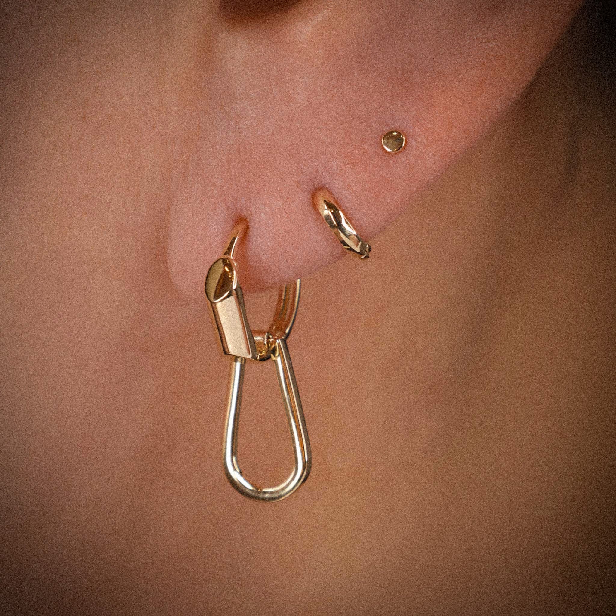 BEATTI Hoops Gold / Pair Sleek Loop Pendant Hoops OT402597 Sleek Loop Pendant Hoops