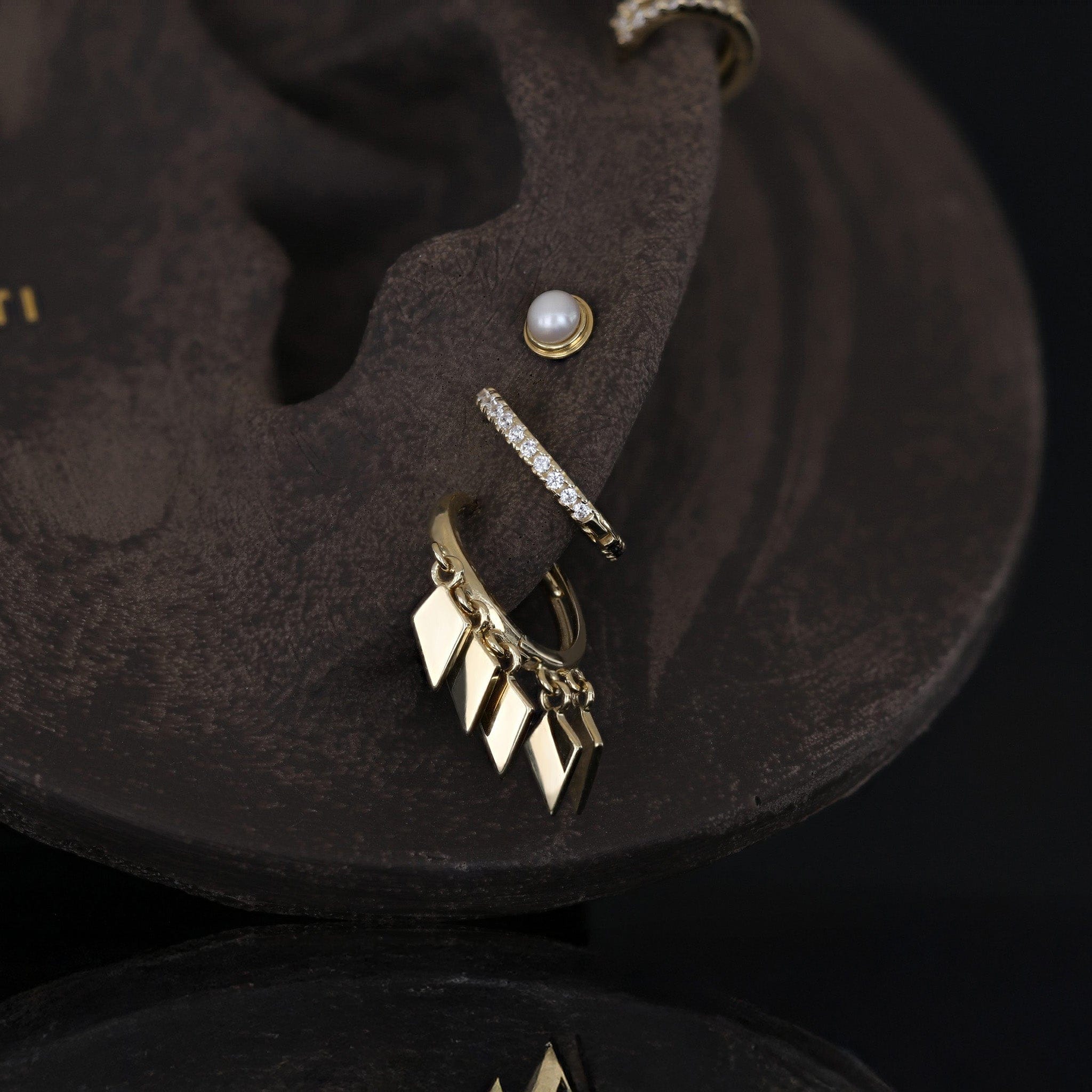 BEATTI Ring Gold / Pair Golden Diamond Fringe Dangle Hoops OT402778 Golden Diamond Fringe Dangle Hoops