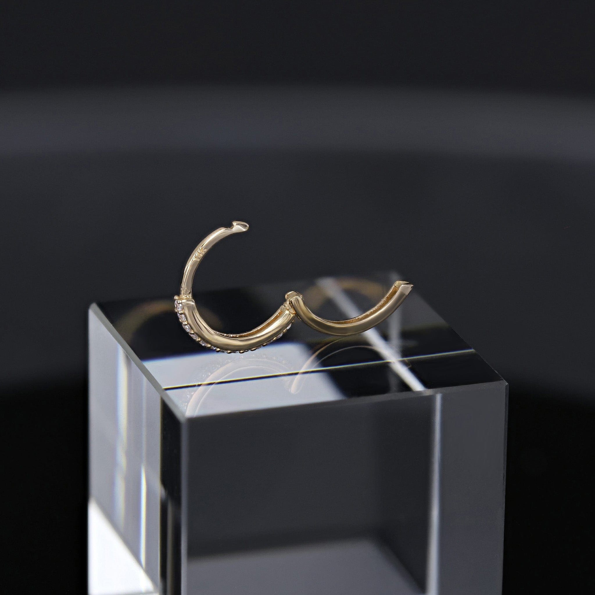 BEATTI Barbell Everyday CZ Pavé Hoop Everyday CZ Pavé Hoop