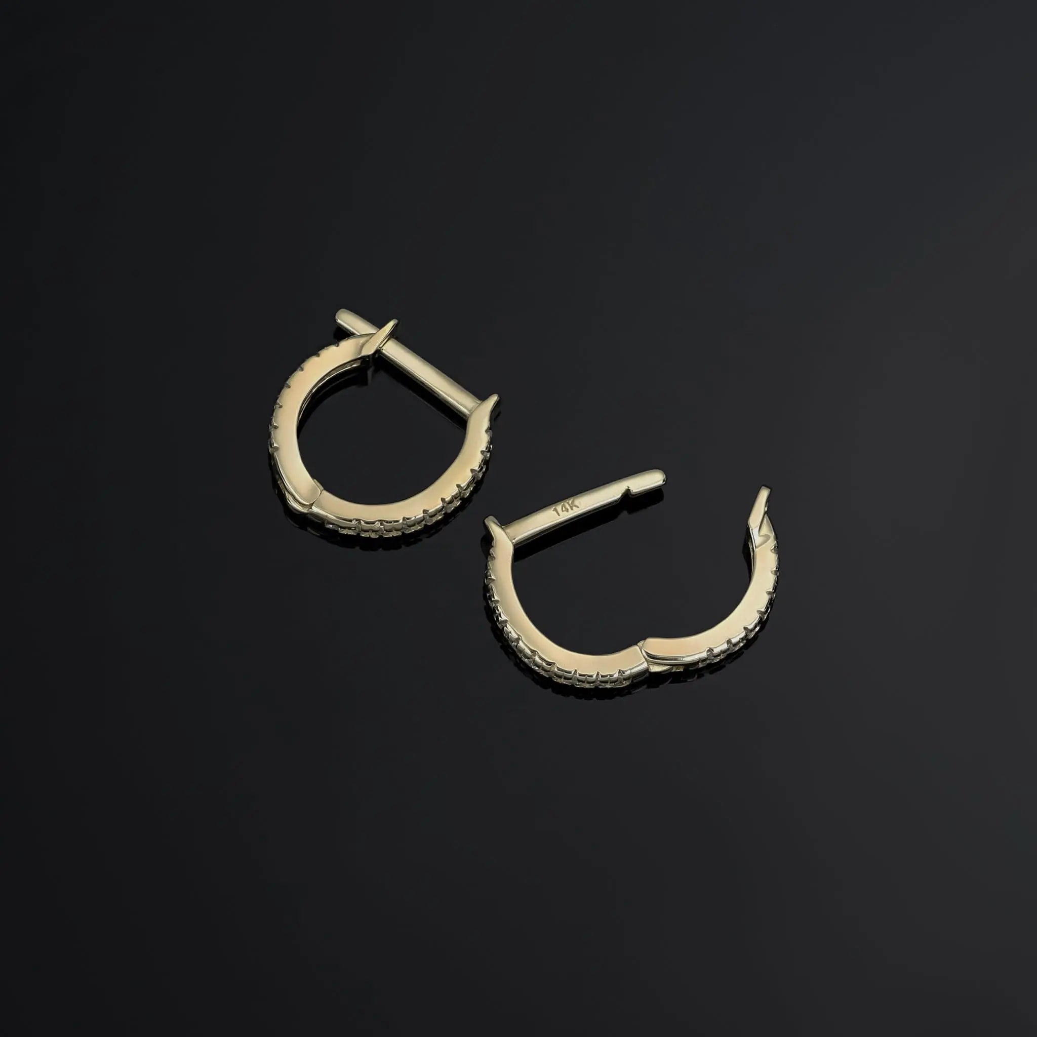 BEATTI Hoops Pavé CZ Classic Hinge Hoop Pavé CZ Classic Hinge Hoop