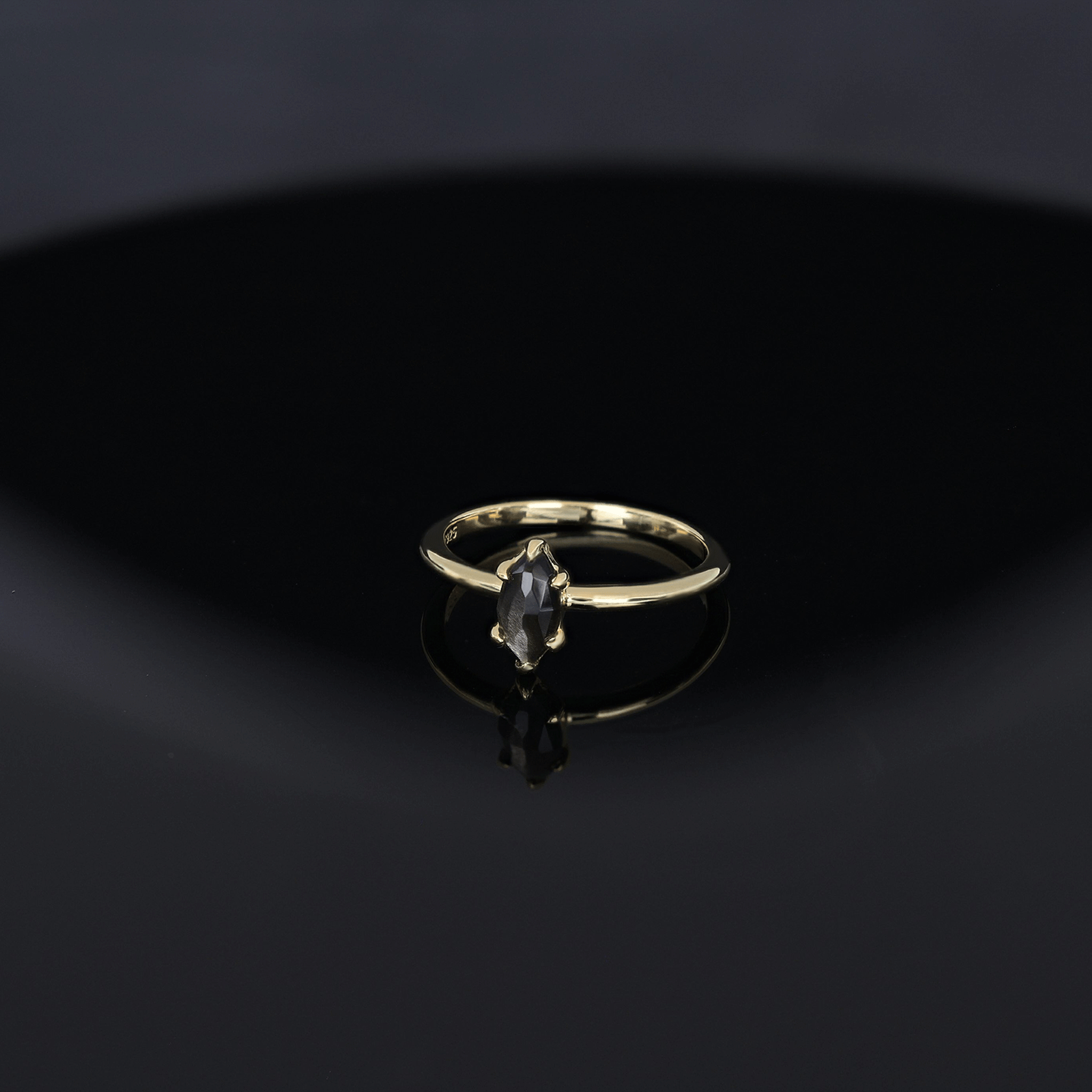 BEATTI Ring 01 _ Gemstone Ring 01 _ Gemstone Ring