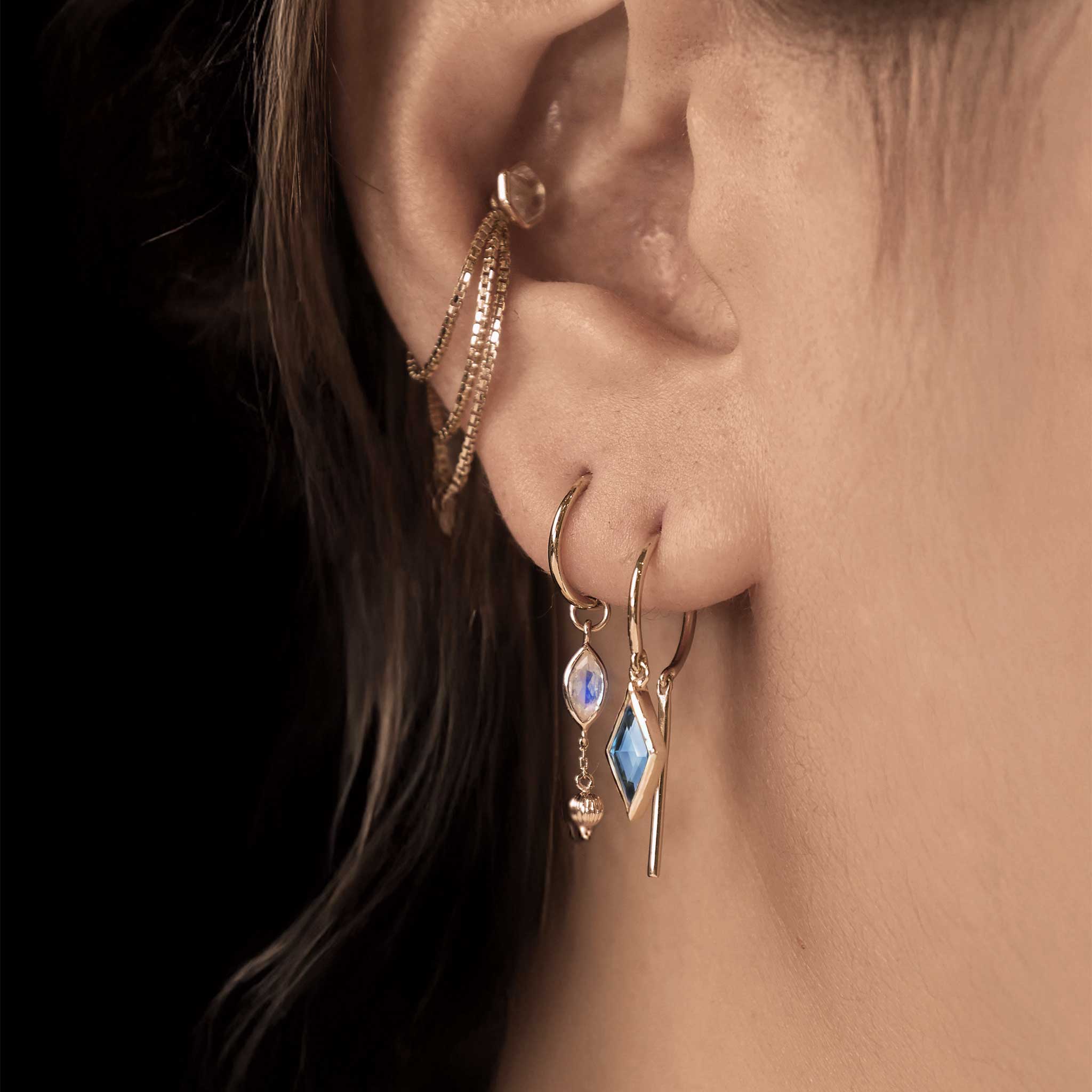 BEATTI Threaders BTE061 • London Blue Topaz Rhombus Gemstone Threader Hoop Earrings BTE061 • London Blue Topaz Rhombus Gemstone Threader Hoop Earrings