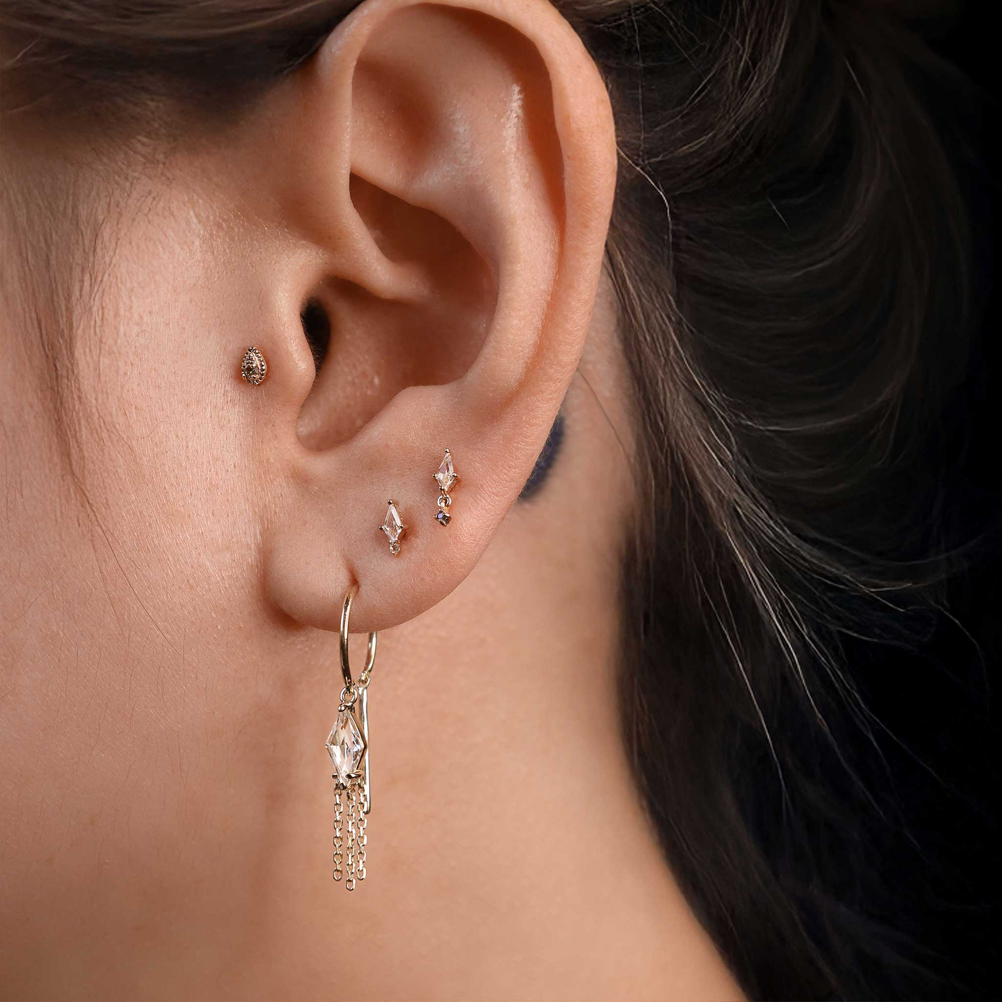 BEATTI Threaders BTE059 • White Topaz Rhombus Tassel Gemstone Threader Earrings BTE059 • White Topaz Rhombus Tassel Gemstone Threader Earrings